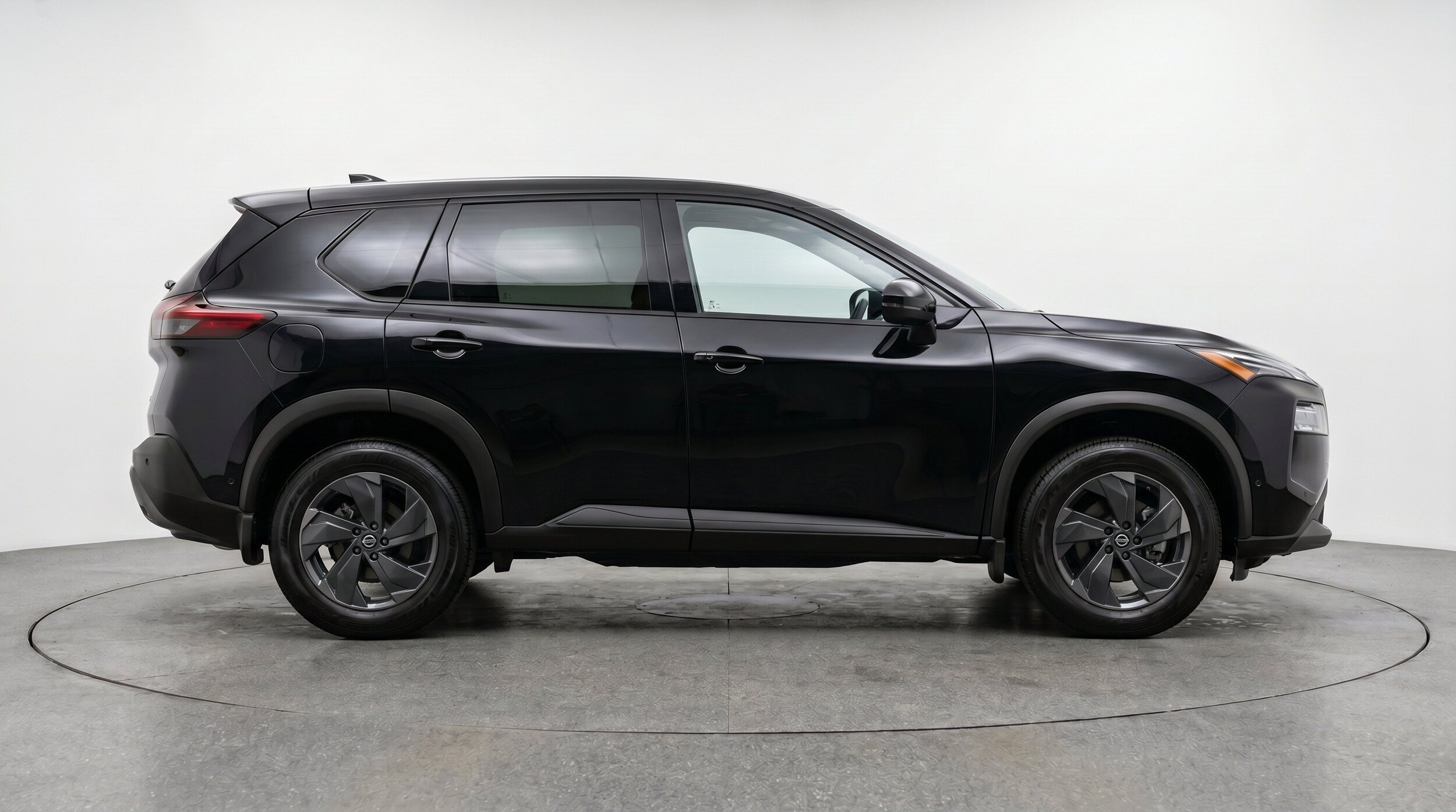 Thumbnail: 2025 Nissan Rogue - 10