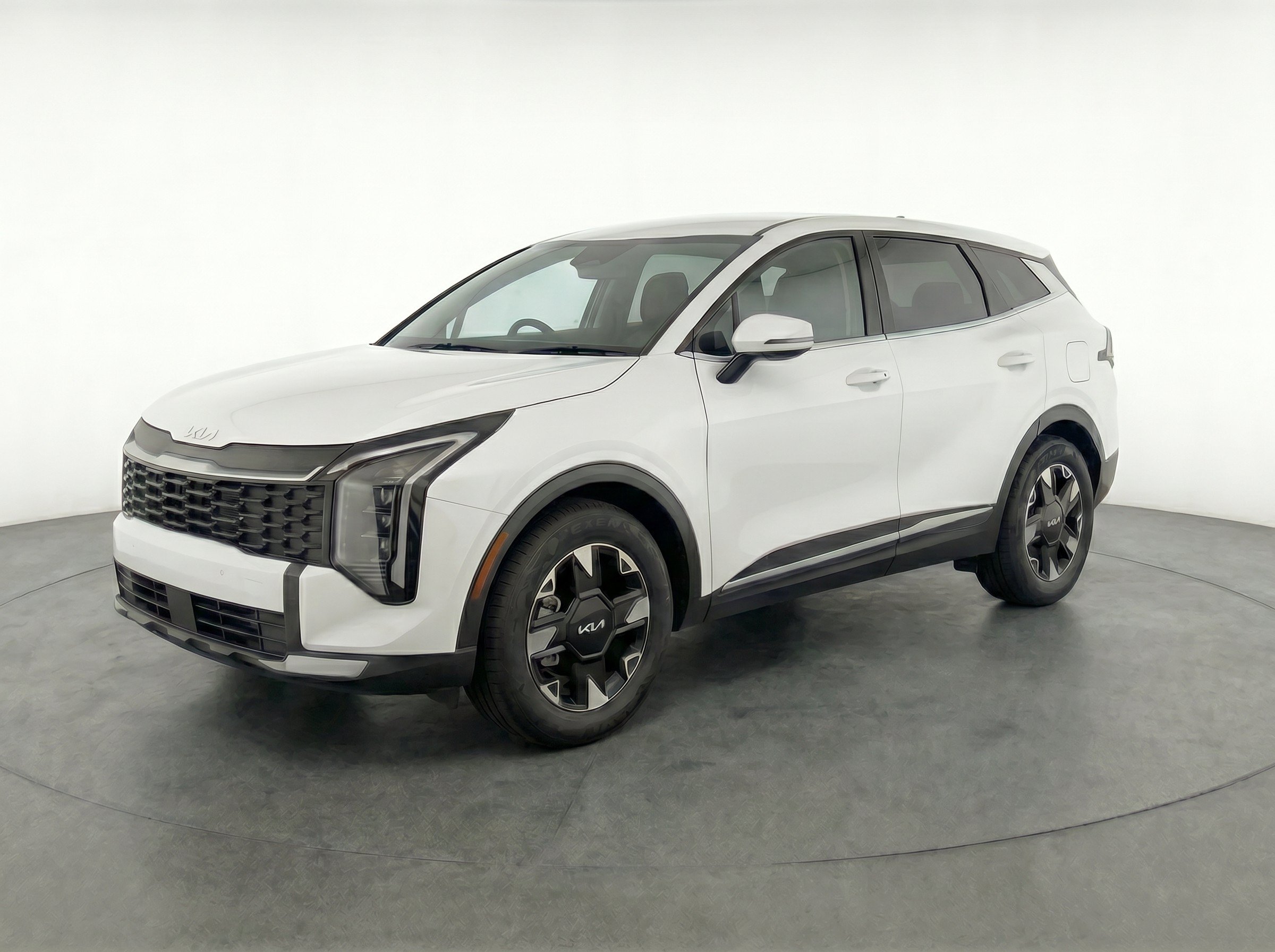 Thumbnail: 2026 Kia Sportage - 3