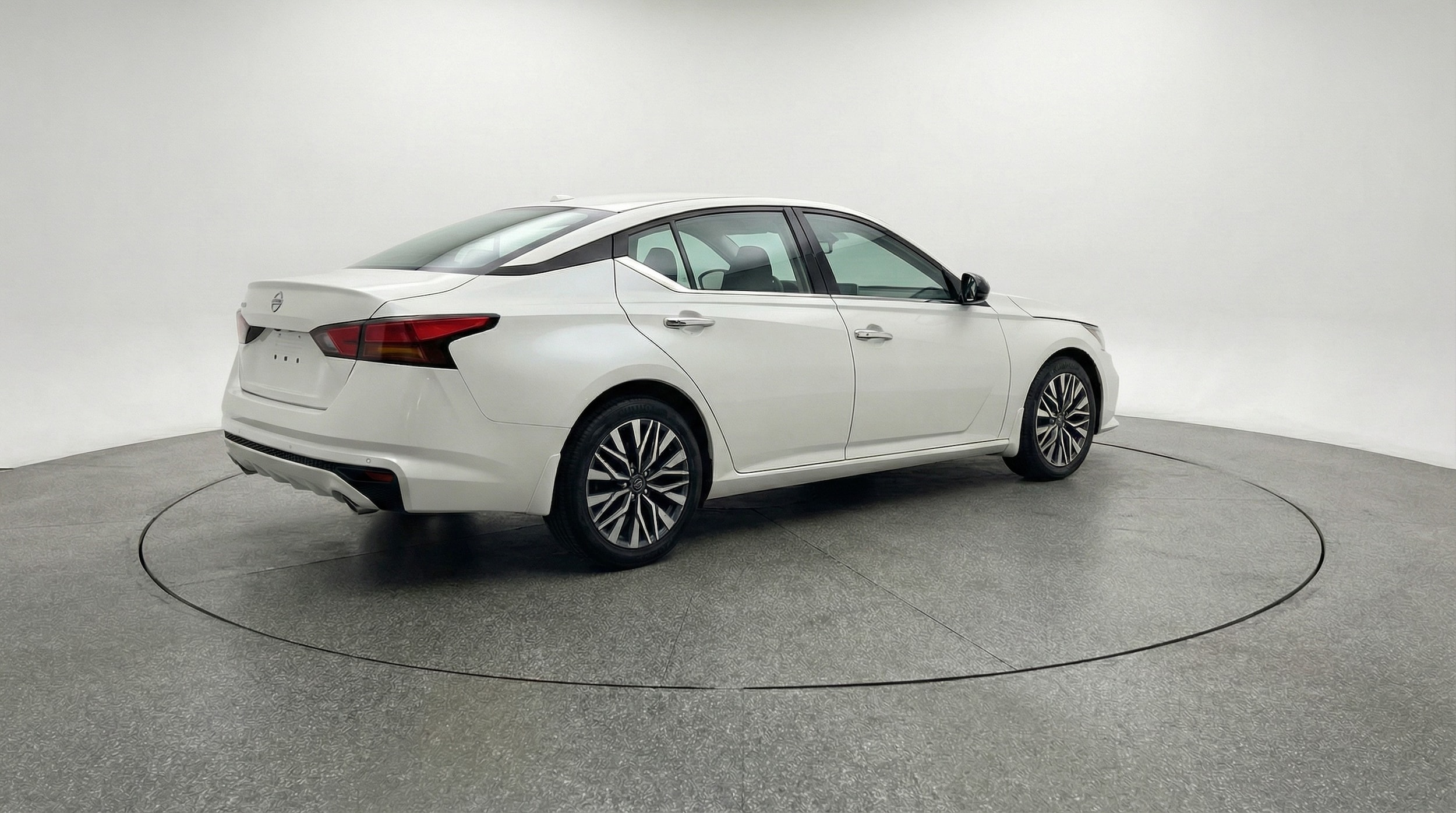 Thumbnail: 2025 Nissan Altima - 7