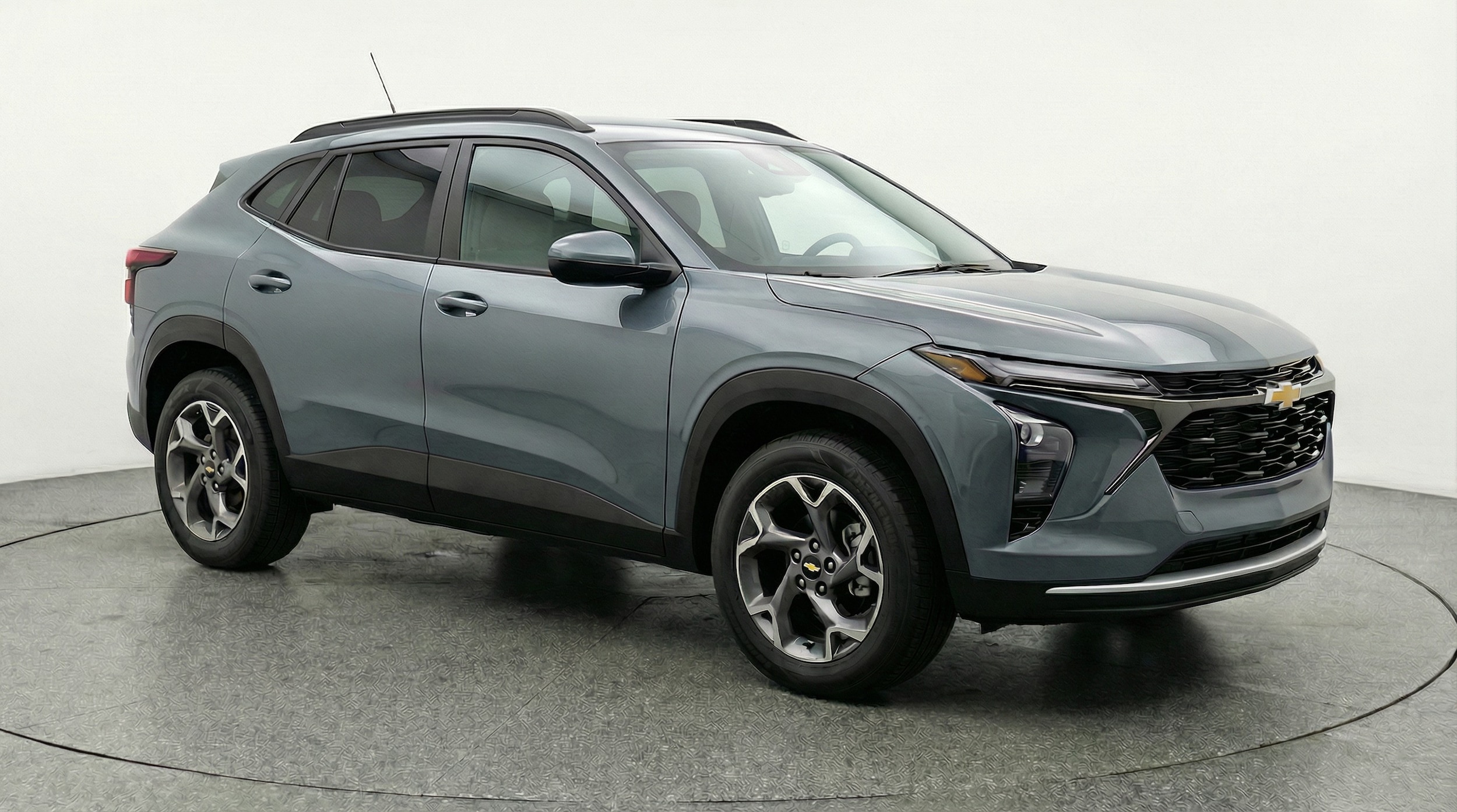 Thumbnail: 2025 Chevrolet Trax - 1