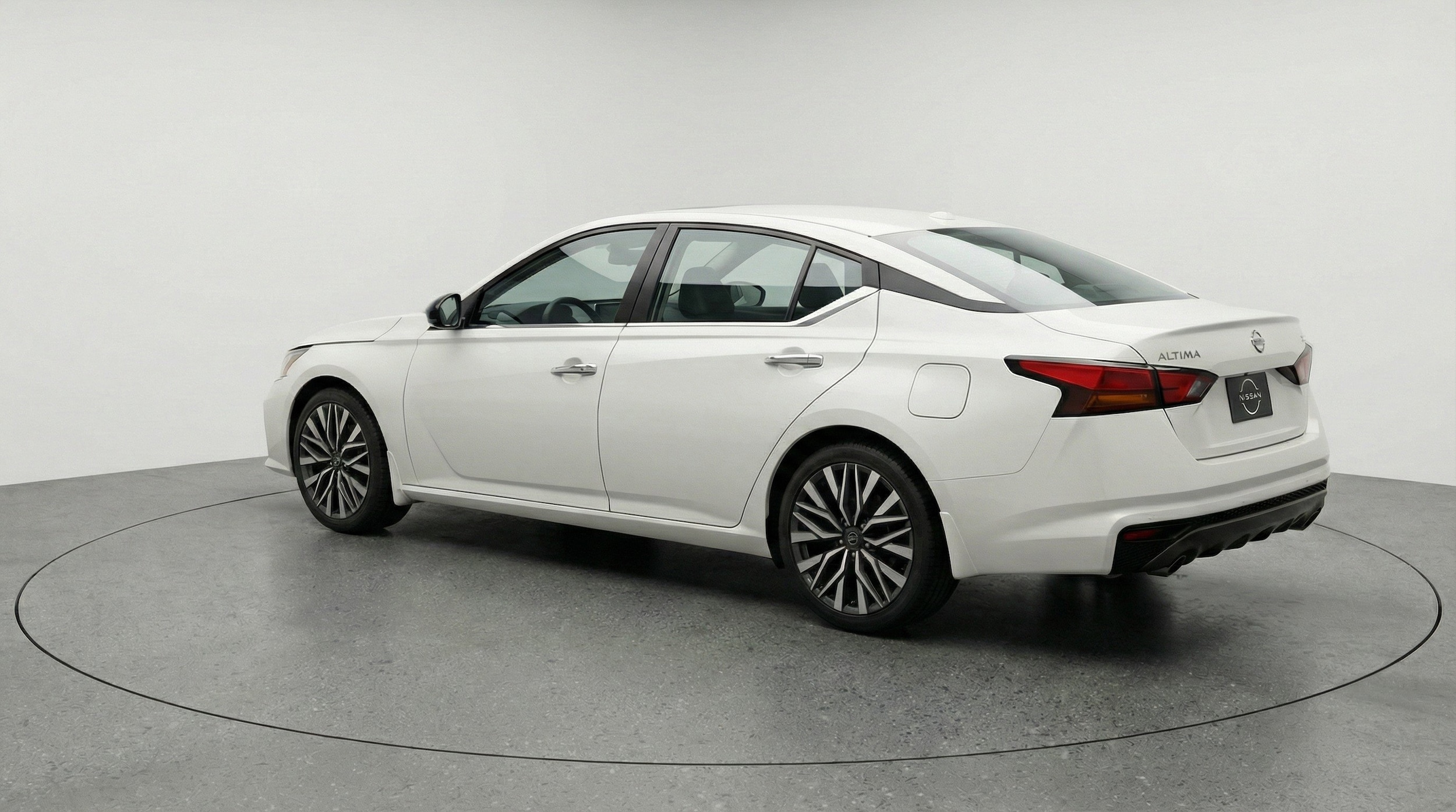 Thumbnail: 2025 Nissan Altima - 6