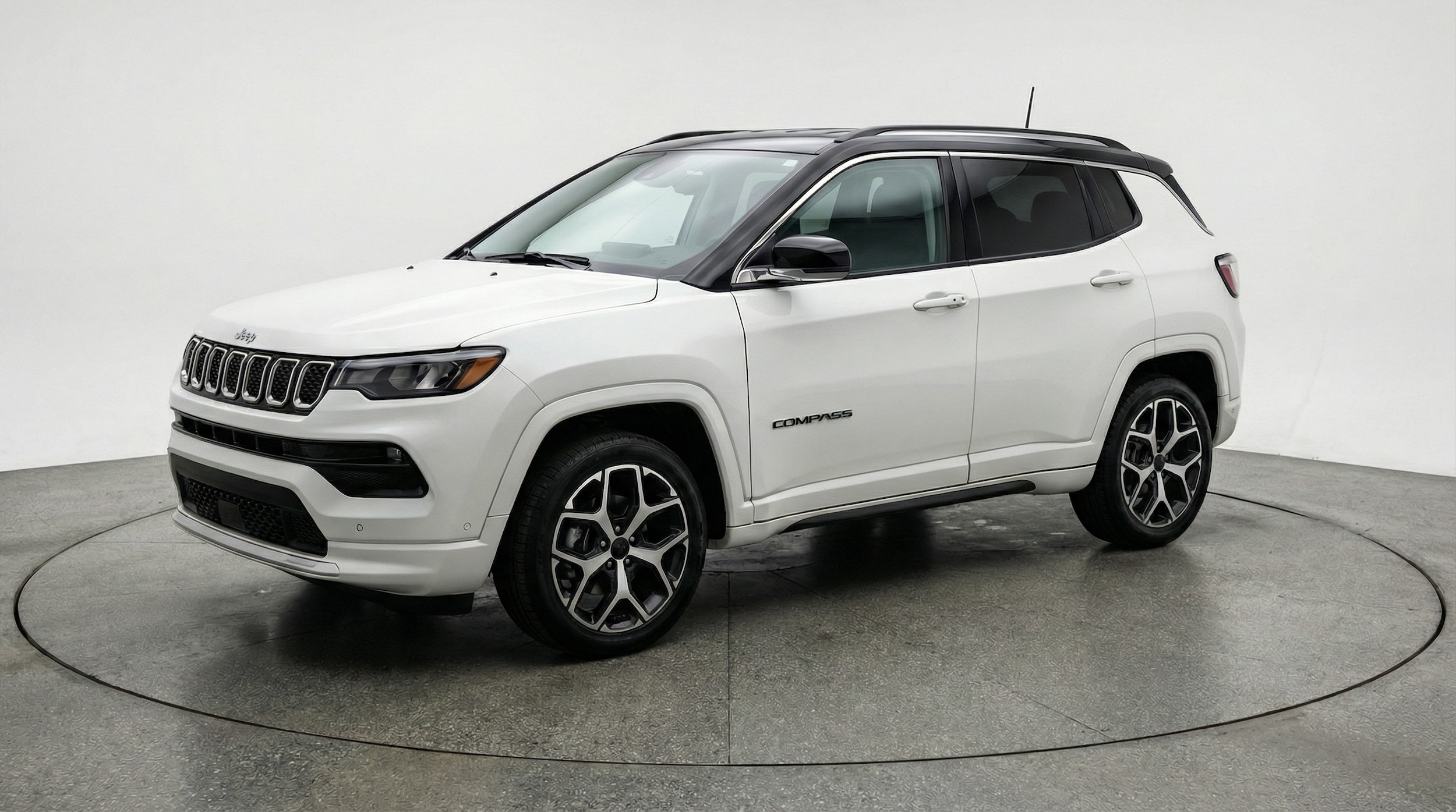 Thumbnail: 2025 Jeep Compass - 3