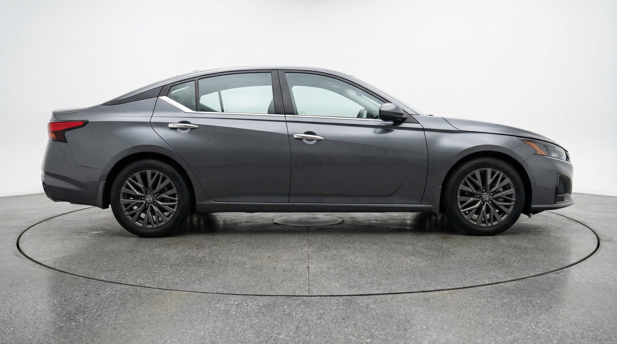 Thumbnail: 2025 Nissan Altima - 11