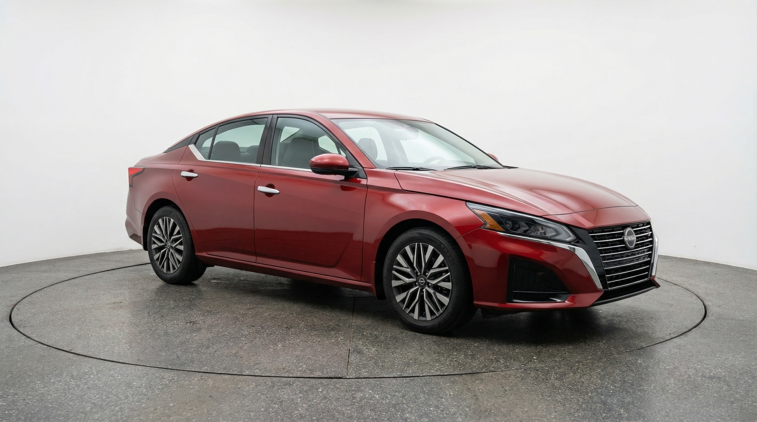 Thumbnail: 2025 Nissan Altima - 1