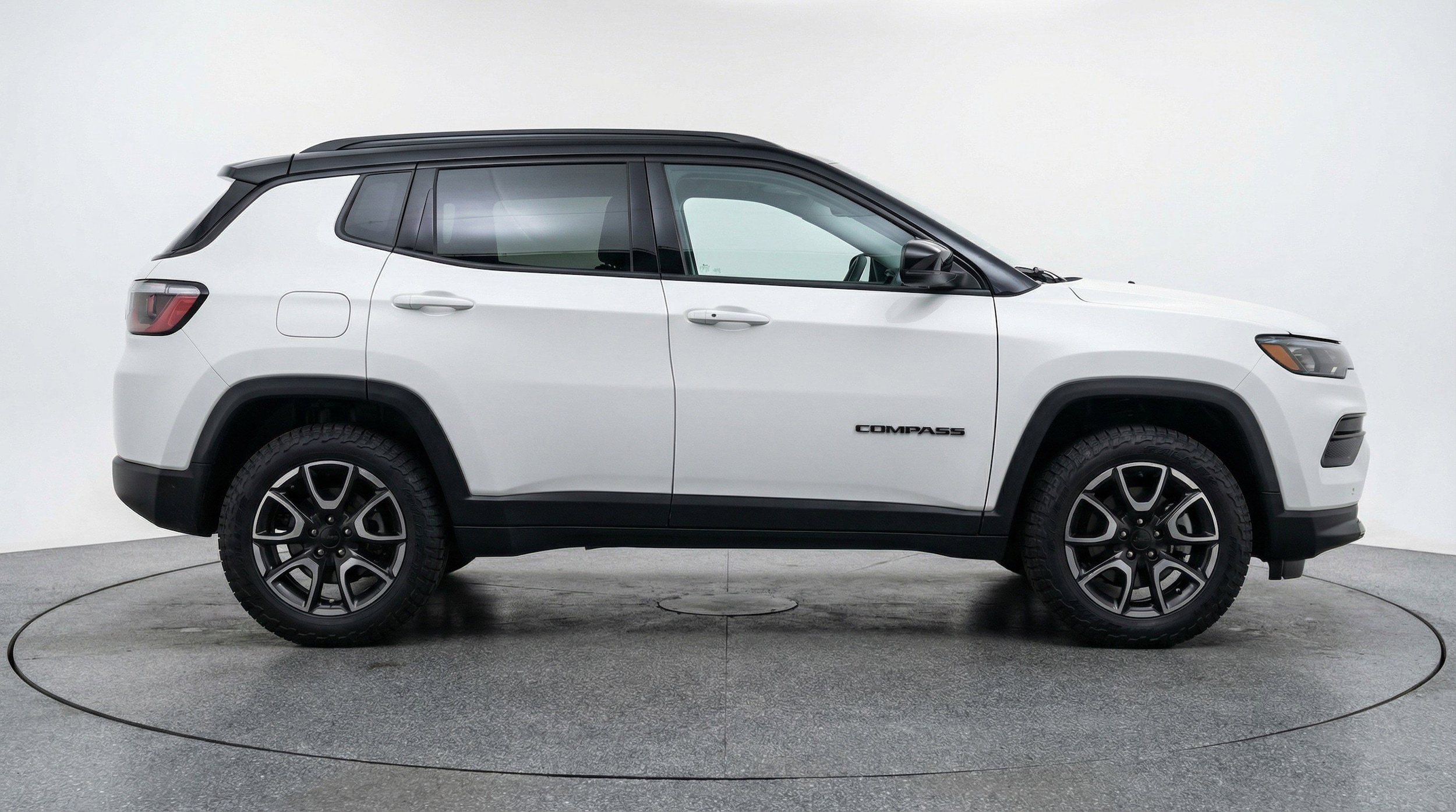 Thumbnail: 2025 Jeep Compass - 11