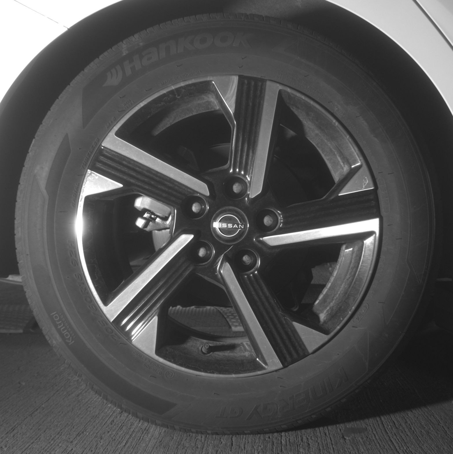 Thumbnail: 2025 Nissan Sentra - 15