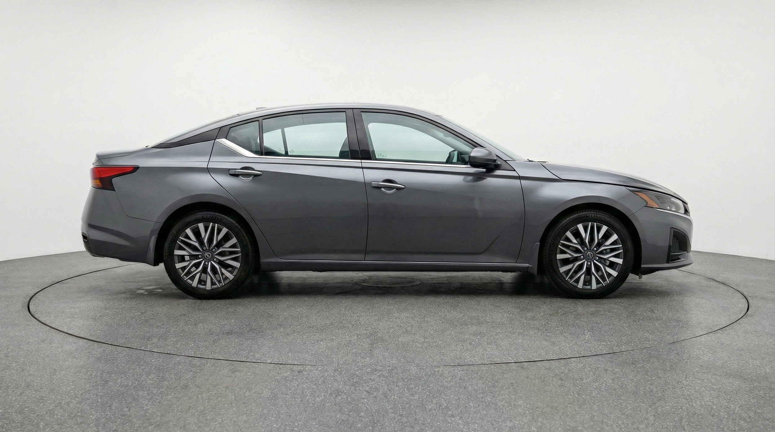 Thumbnail: 2025 Nissan Altima - 11