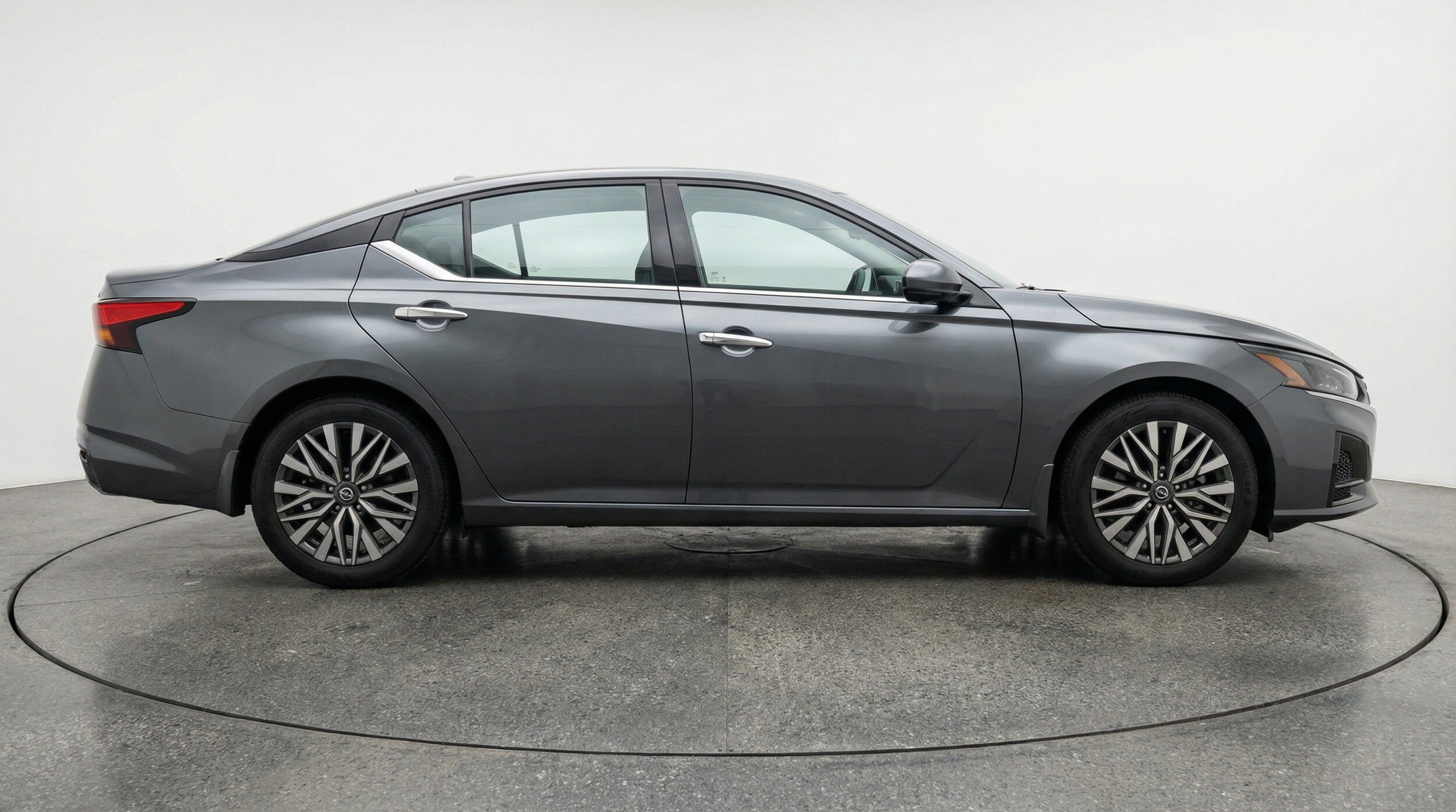 Thumbnail: 2025 Nissan Altima - 11