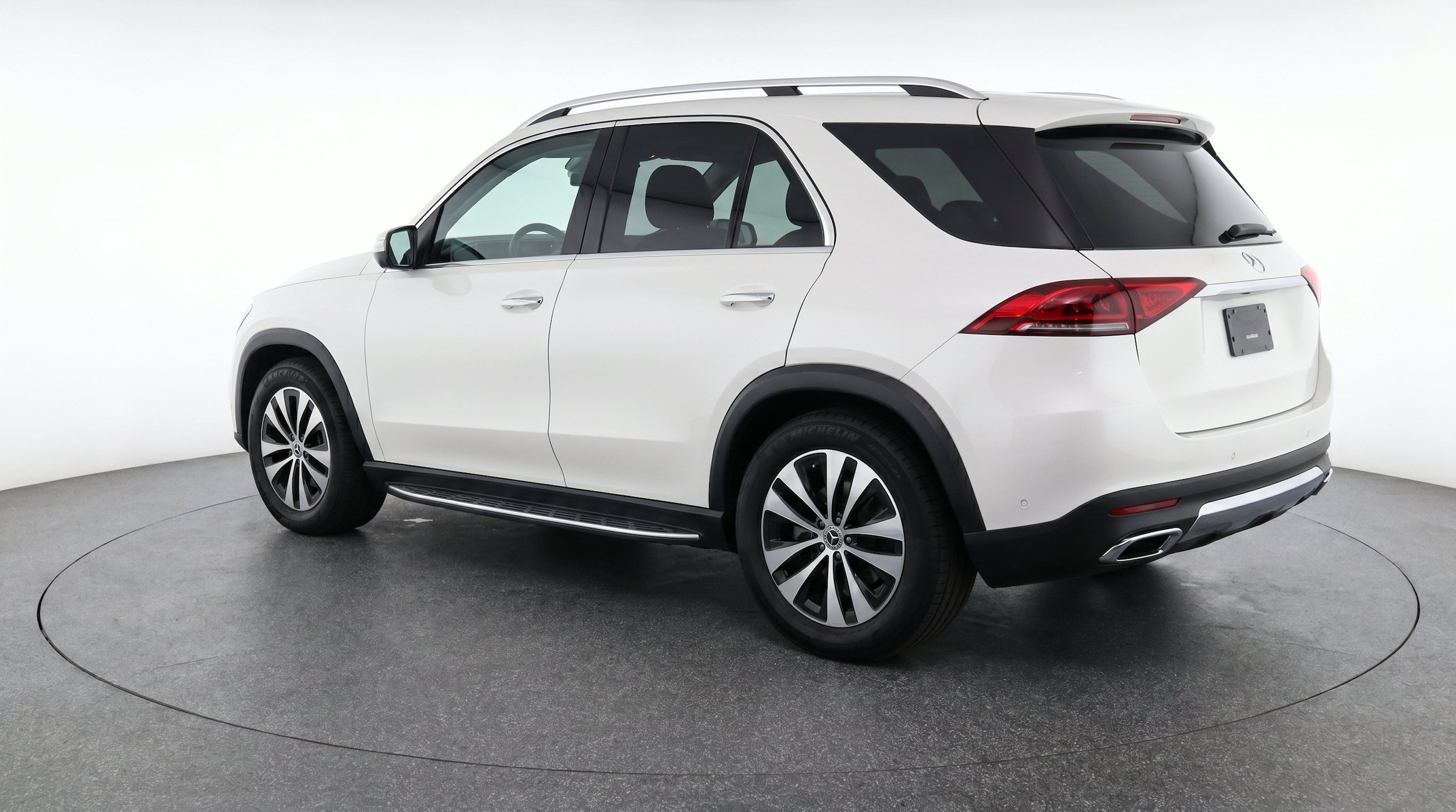 Thumbnail: 2026 Mercedes-Benz GLE - 6