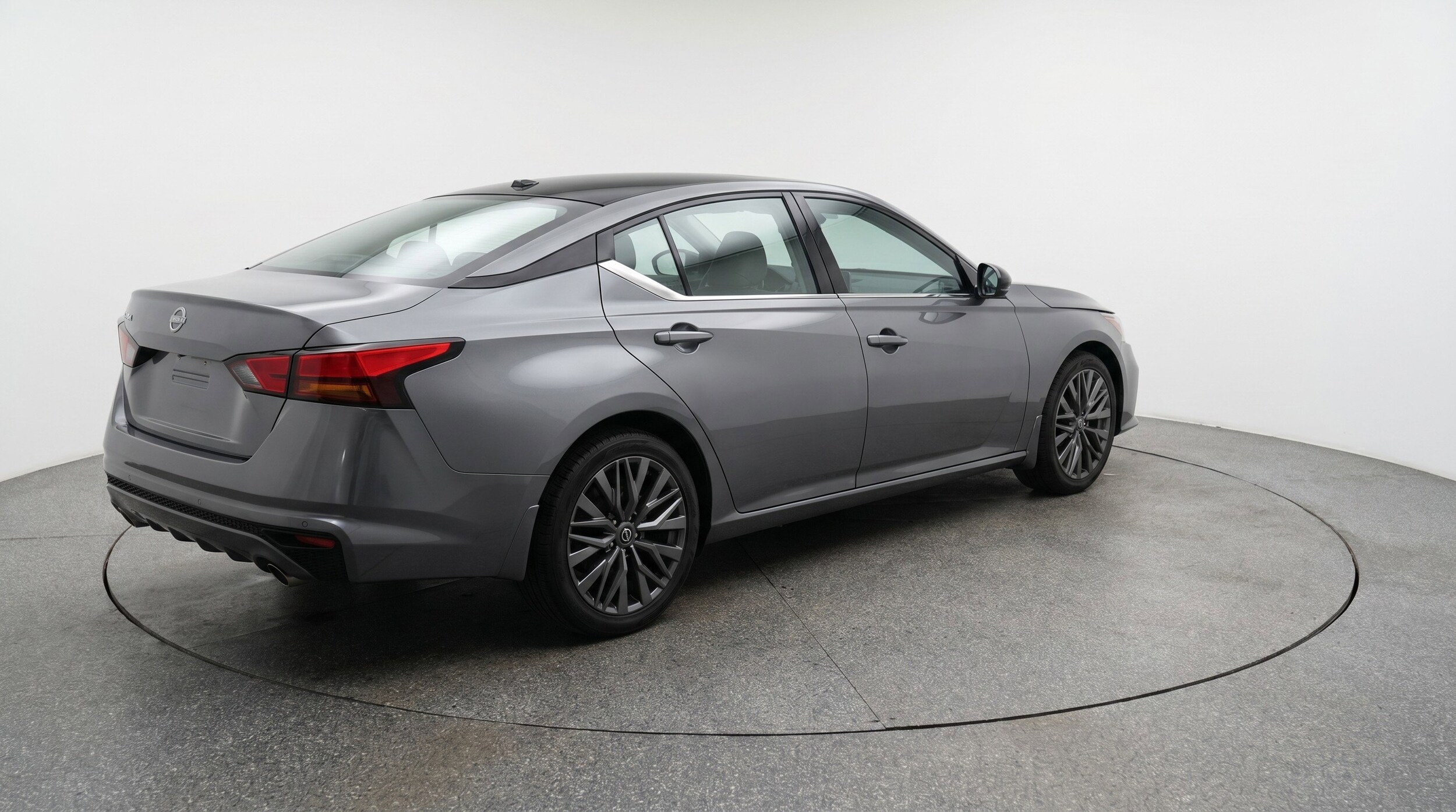 Thumbnail: 2025 Nissan Altima - 9