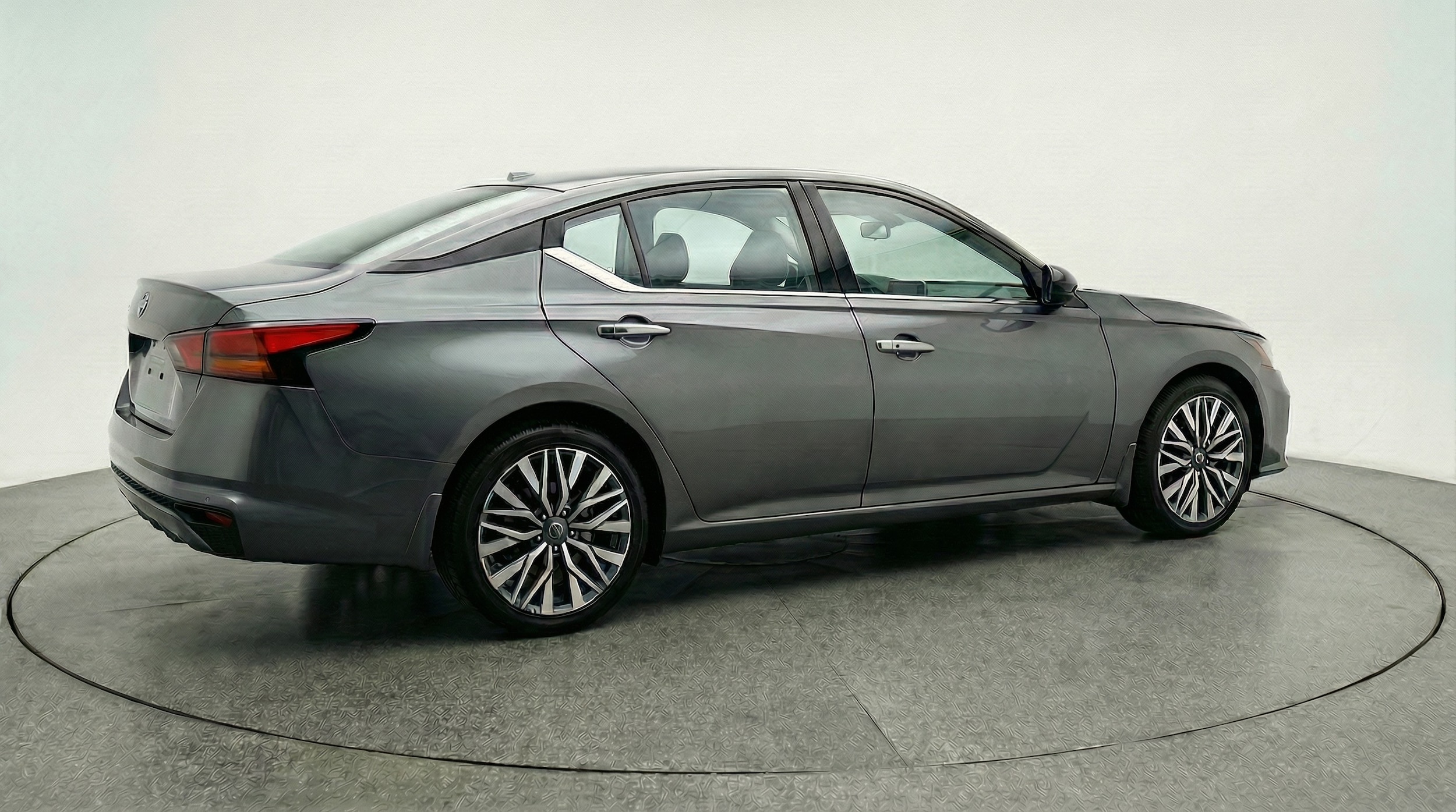 Thumbnail: 2025 Nissan Altima - 7