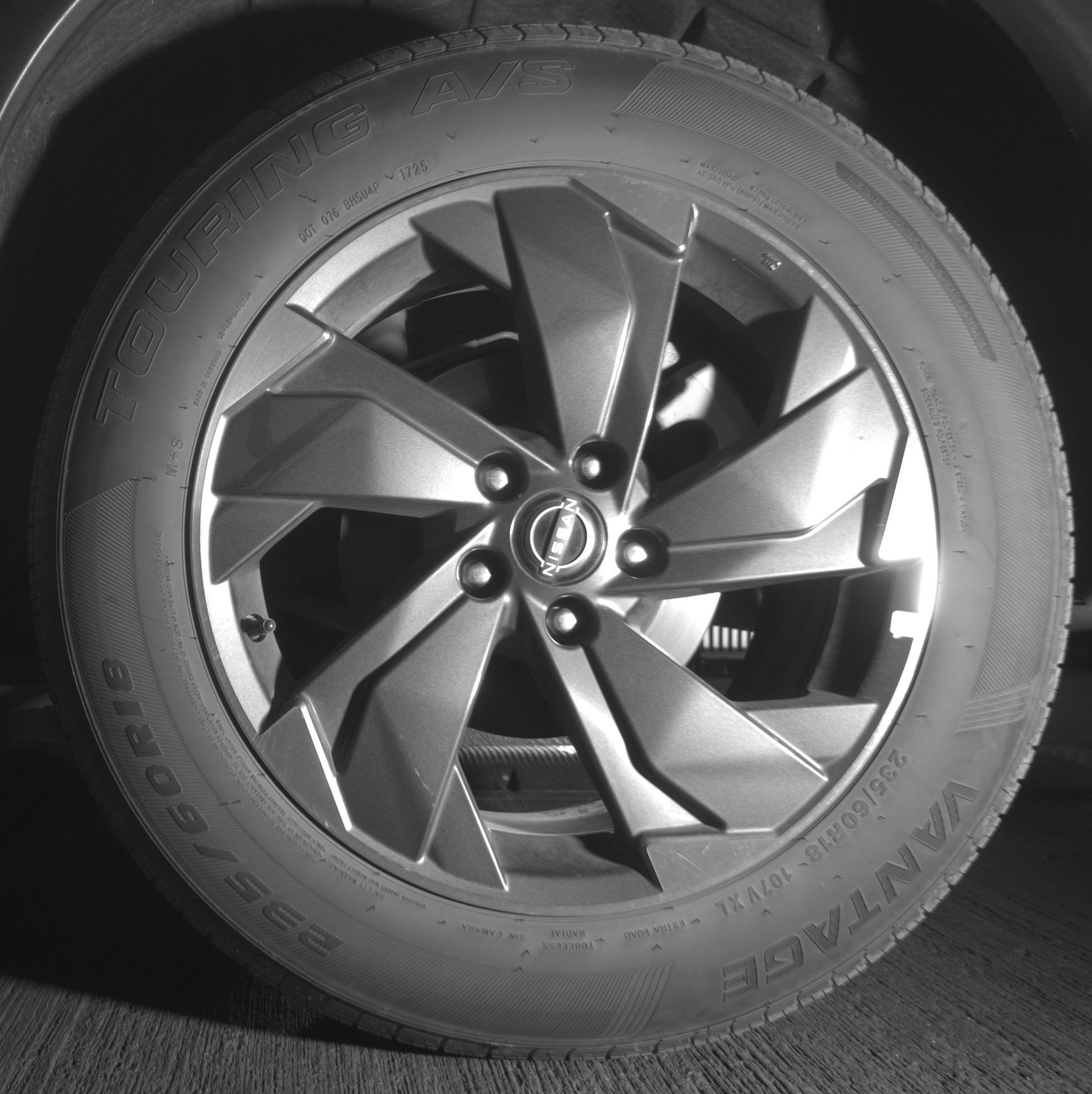 Thumbnail: 2025 Nissan Rogue - 14