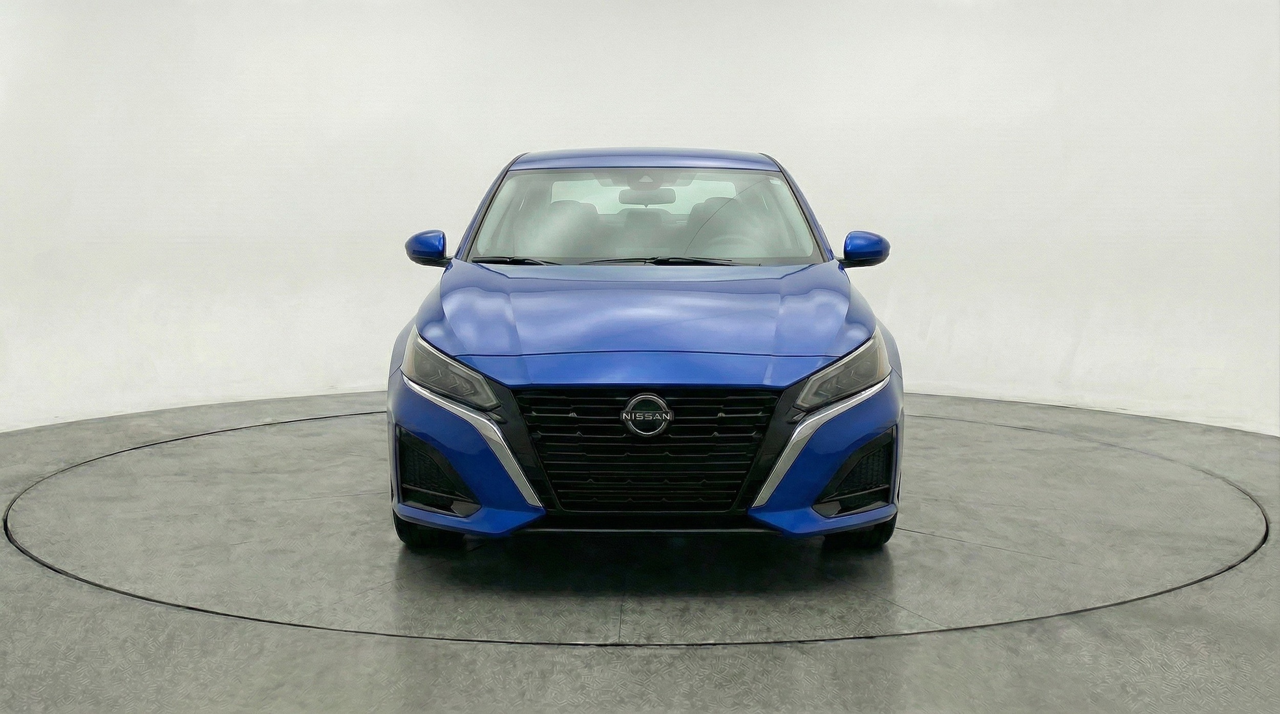 Thumbnail: 2025 Nissan Altima - 2