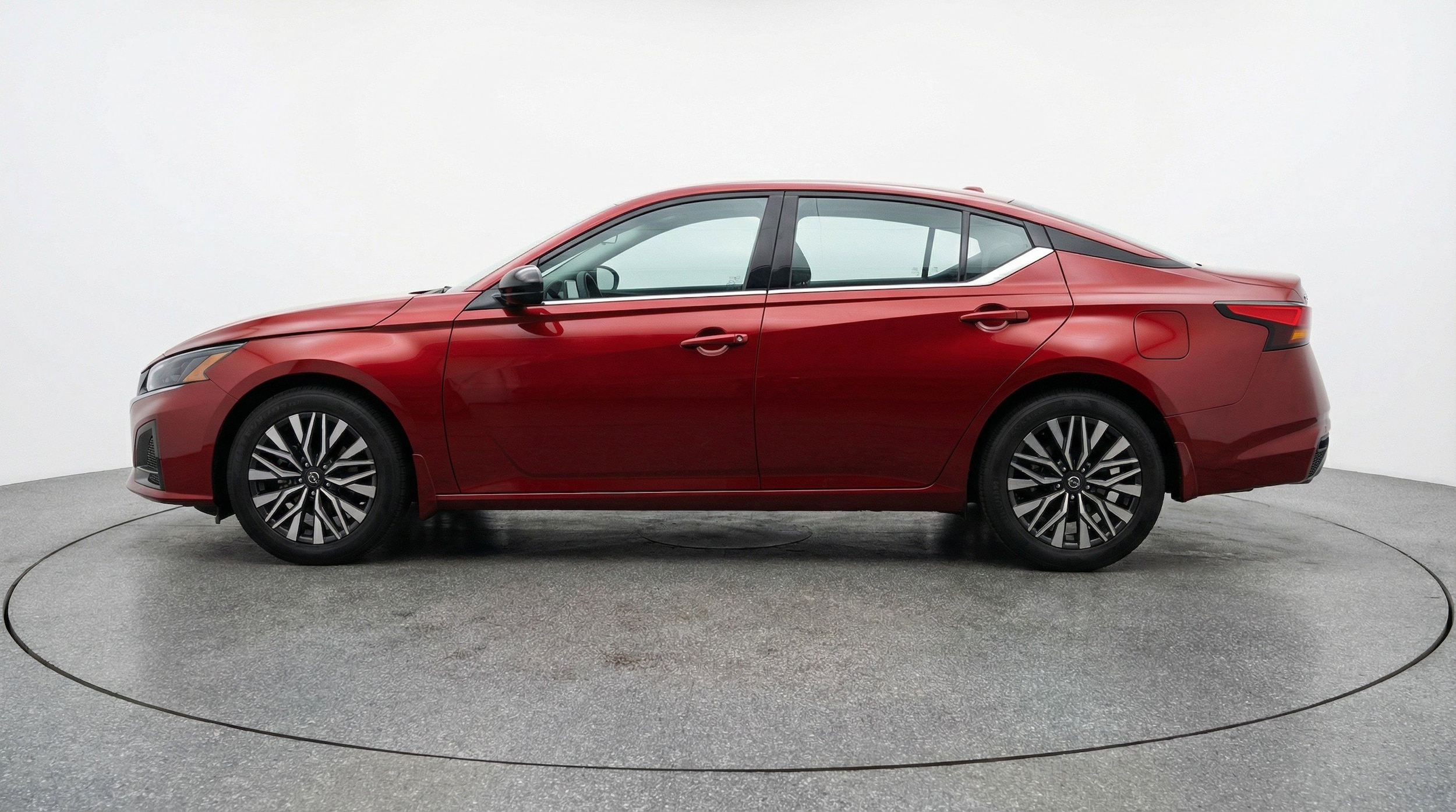 Thumbnail: 2025 Nissan Altima - 5
