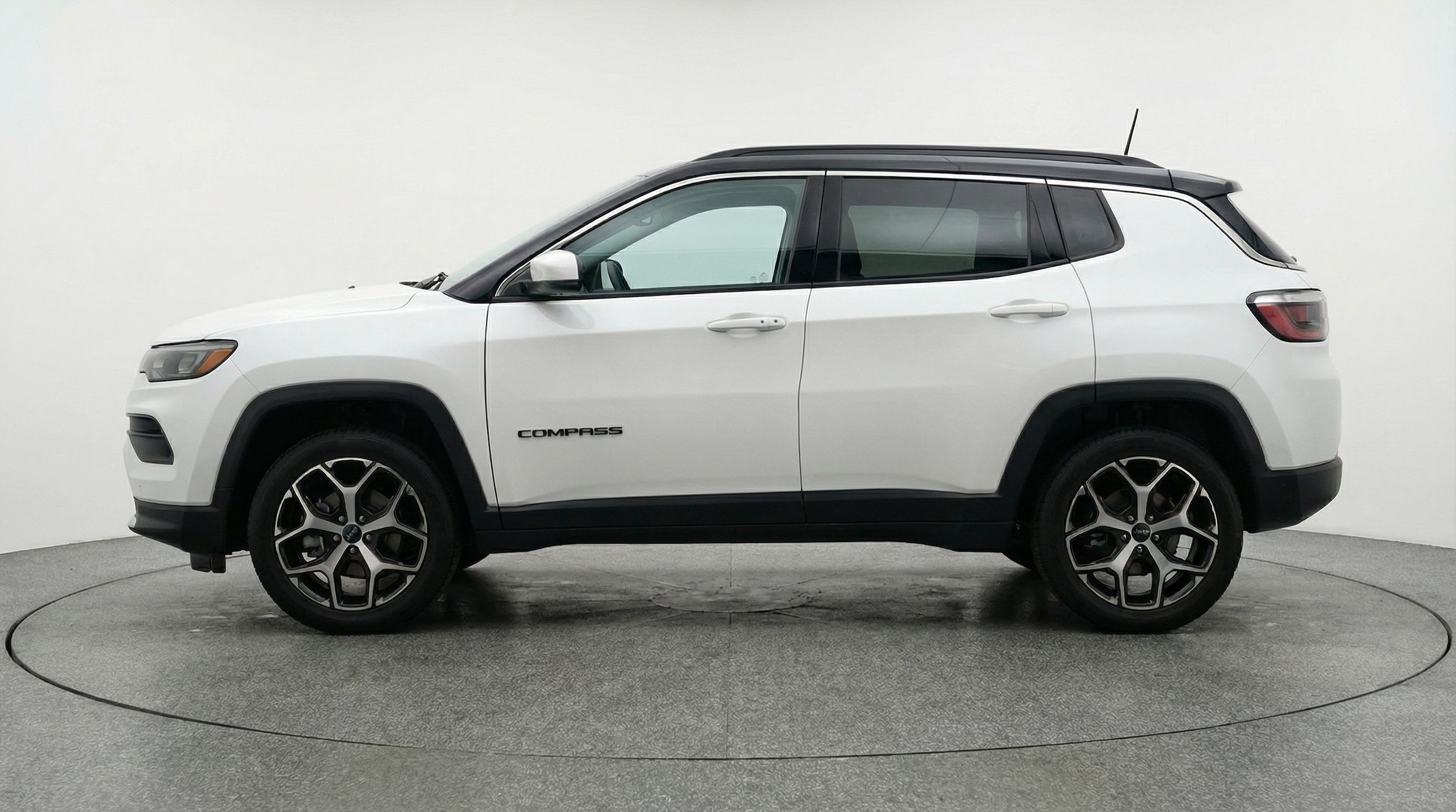 Thumbnail: 2025 Jeep Compass - 8