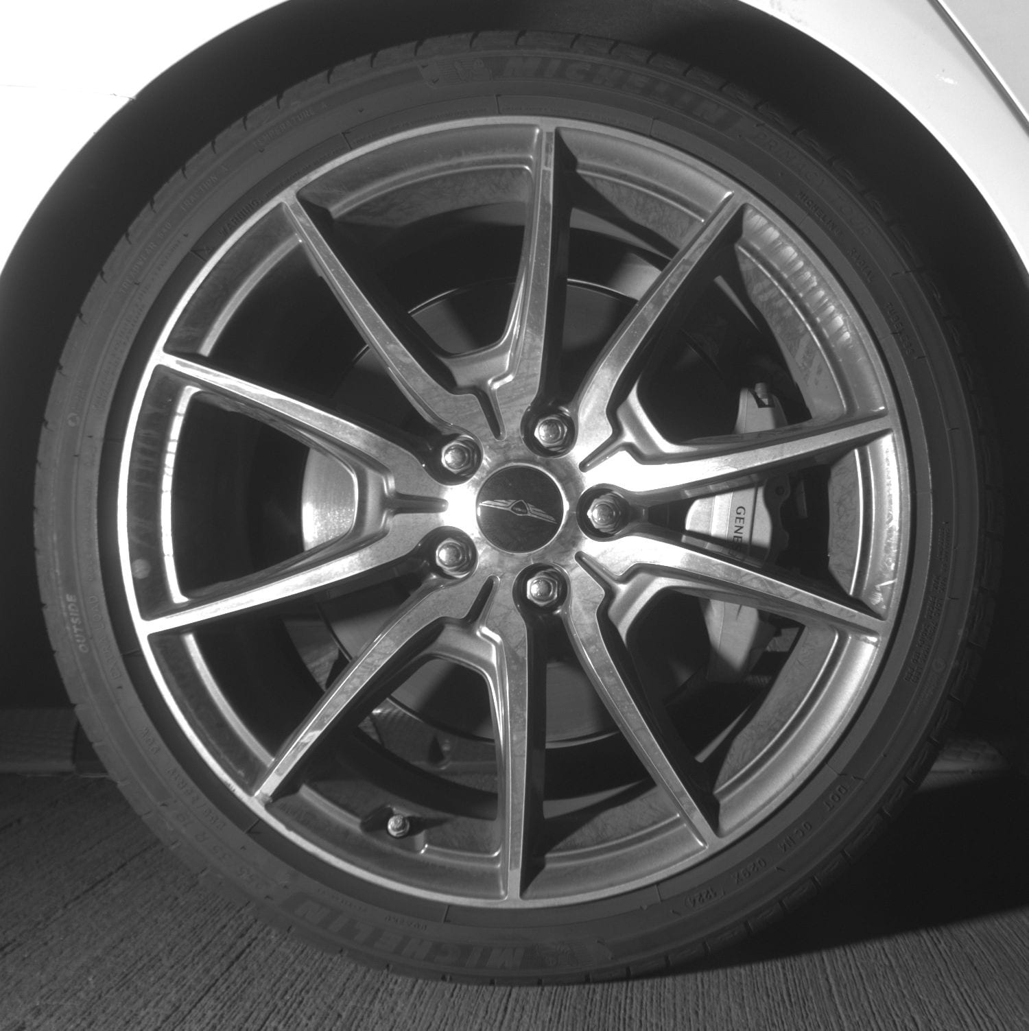 Thumbnail: 2025 Genesis G70 - 12