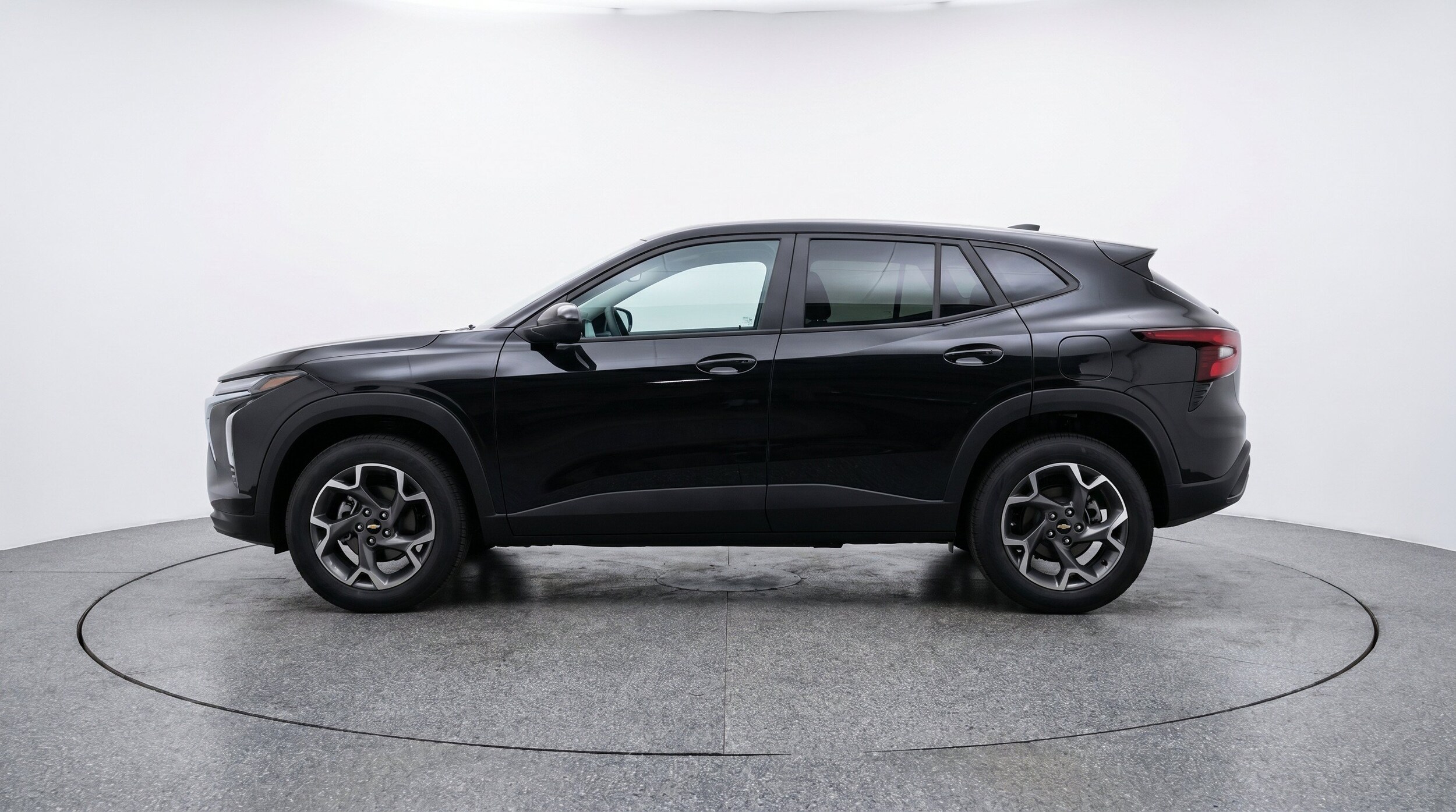 Thumbnail: 2025 Chevrolet Trax - 5