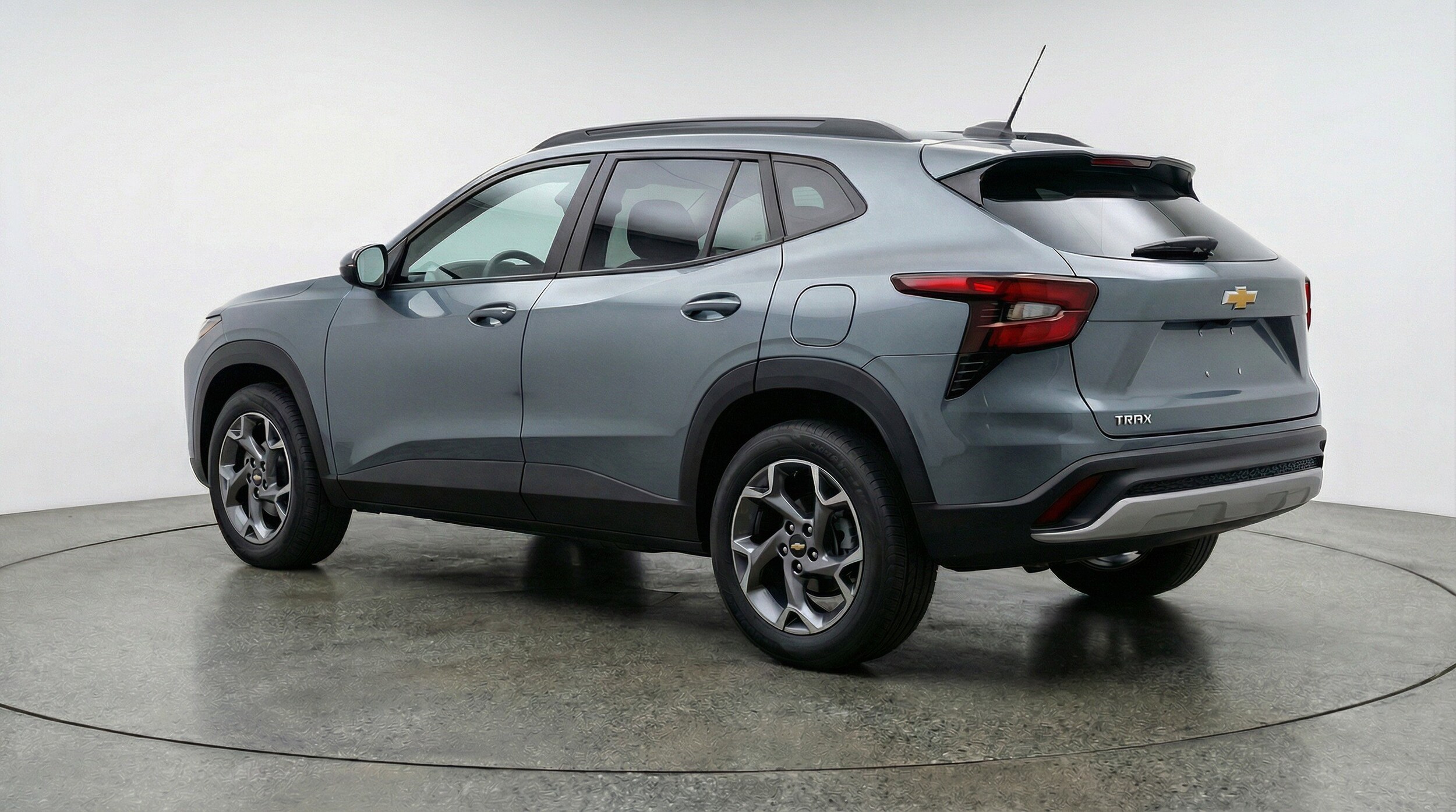 Thumbnail: 2025 Chevrolet Trax - 6