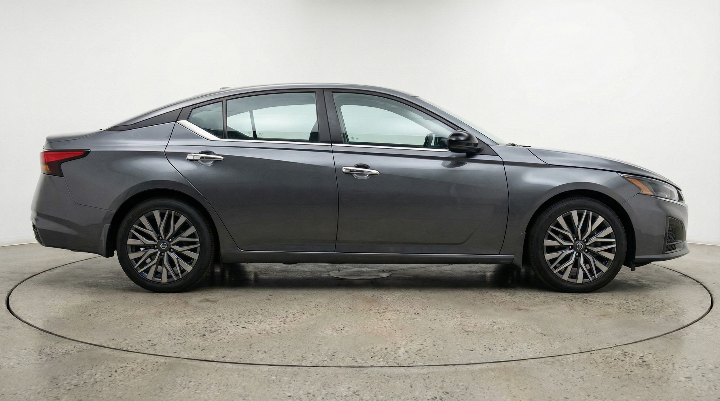 Thumbnail: 2025 Nissan Altima - 8