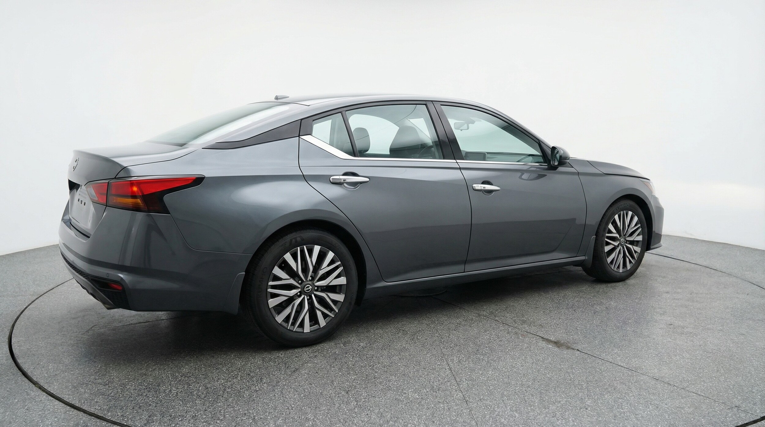 Thumbnail: 2025 Nissan Altima - 7