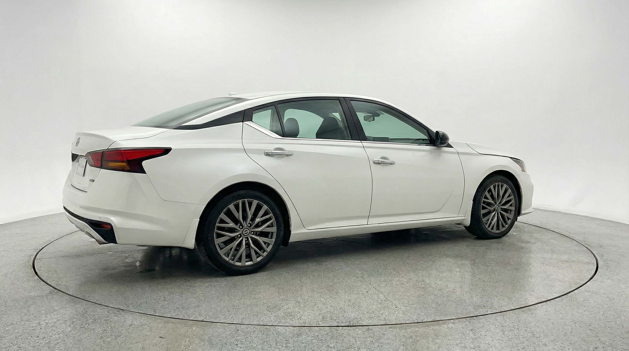 Thumbnail: 2025 Nissan Altima - 7