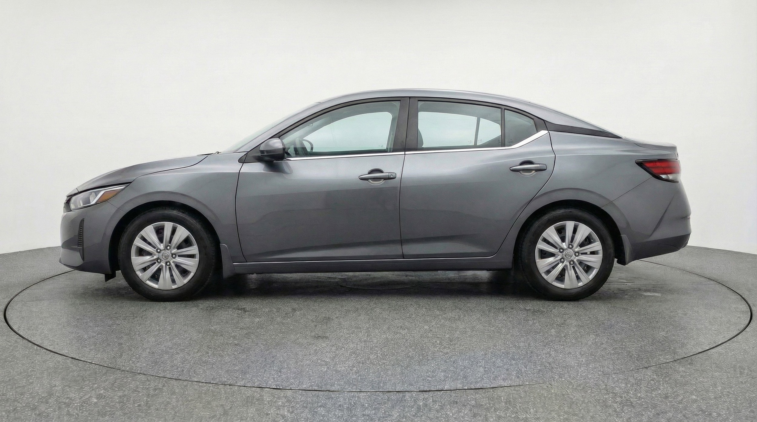 Thumbnail: 2025 Nissan Sentra - 5