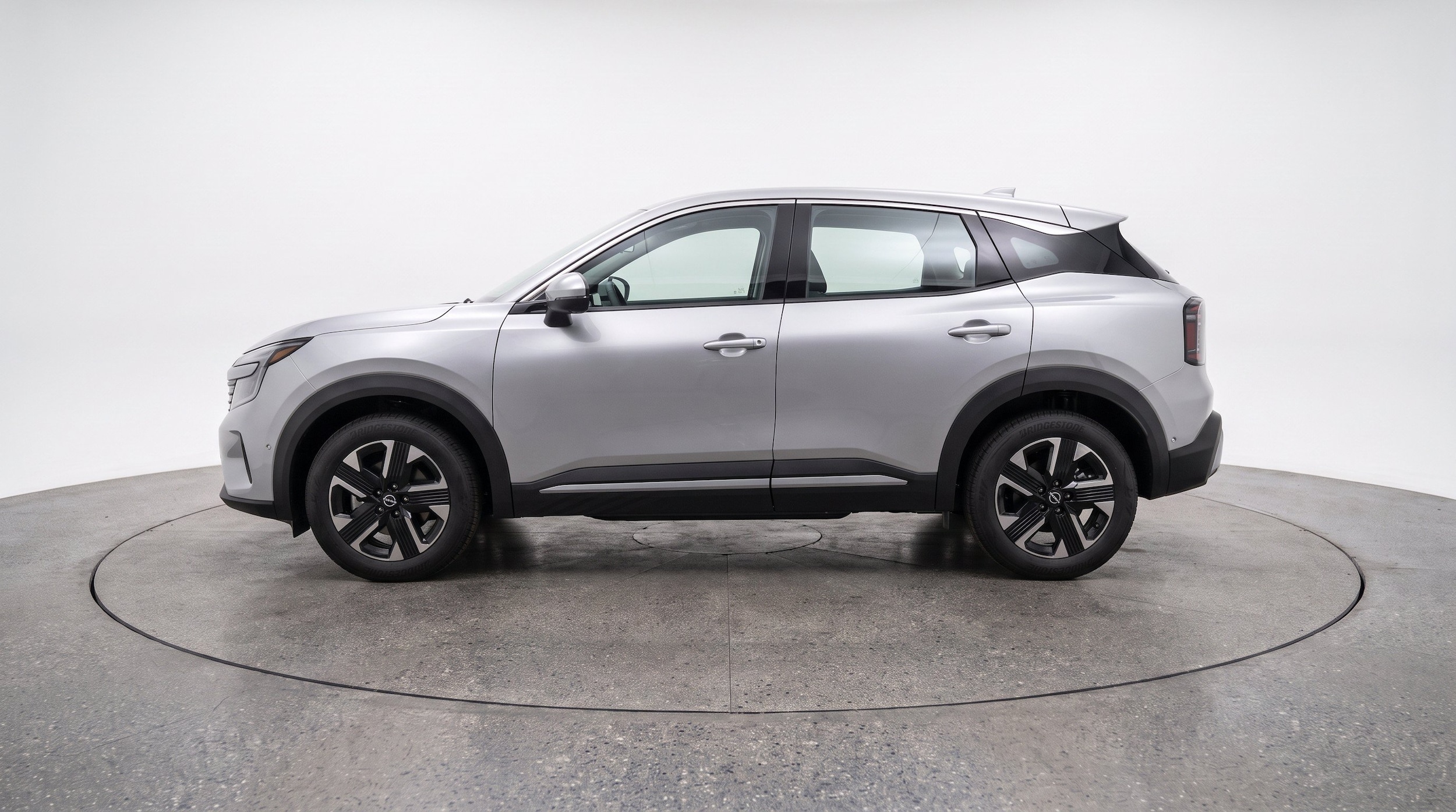 Thumbnail: 2026 Nissan Kicks - 5