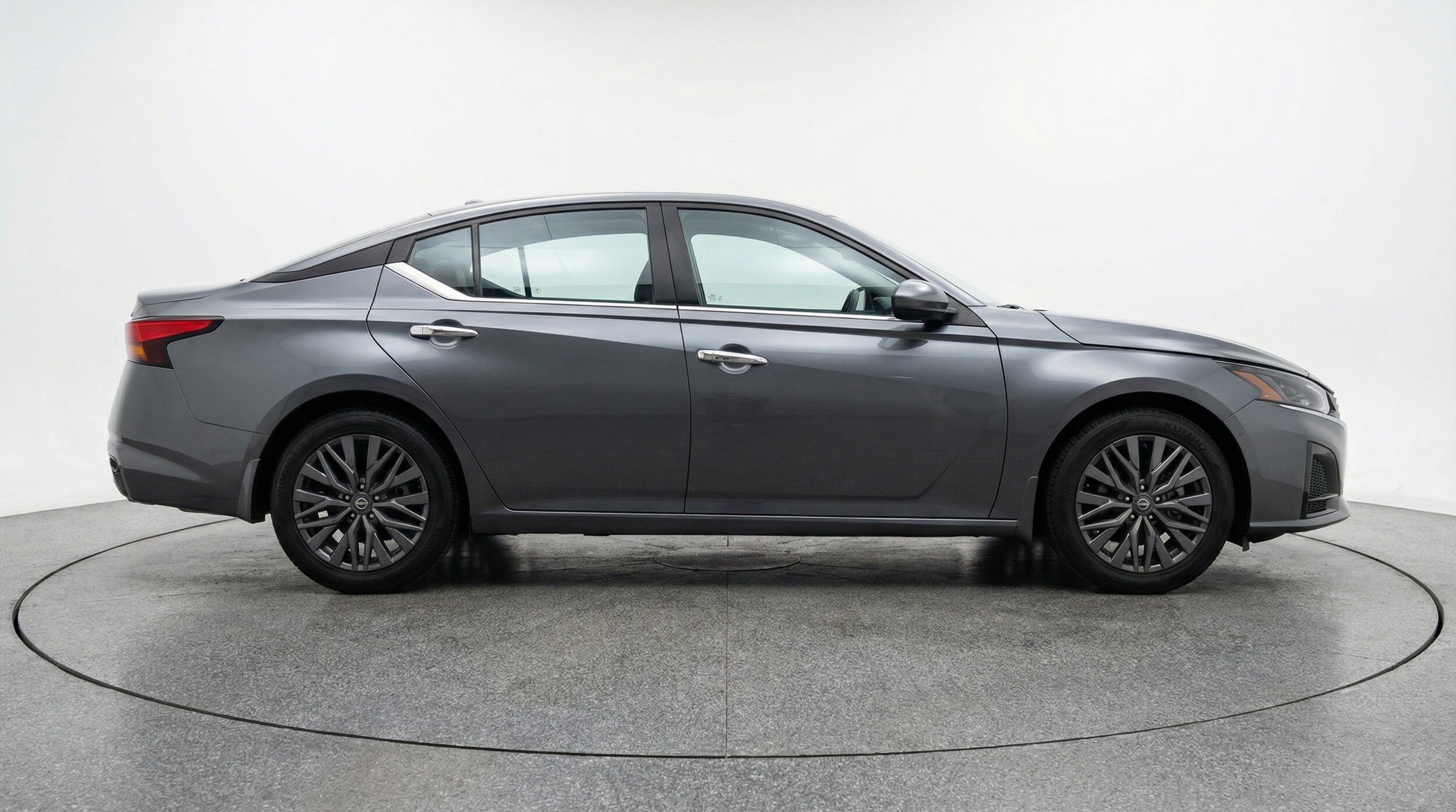 Thumbnail: 2025 Nissan Altima - 8