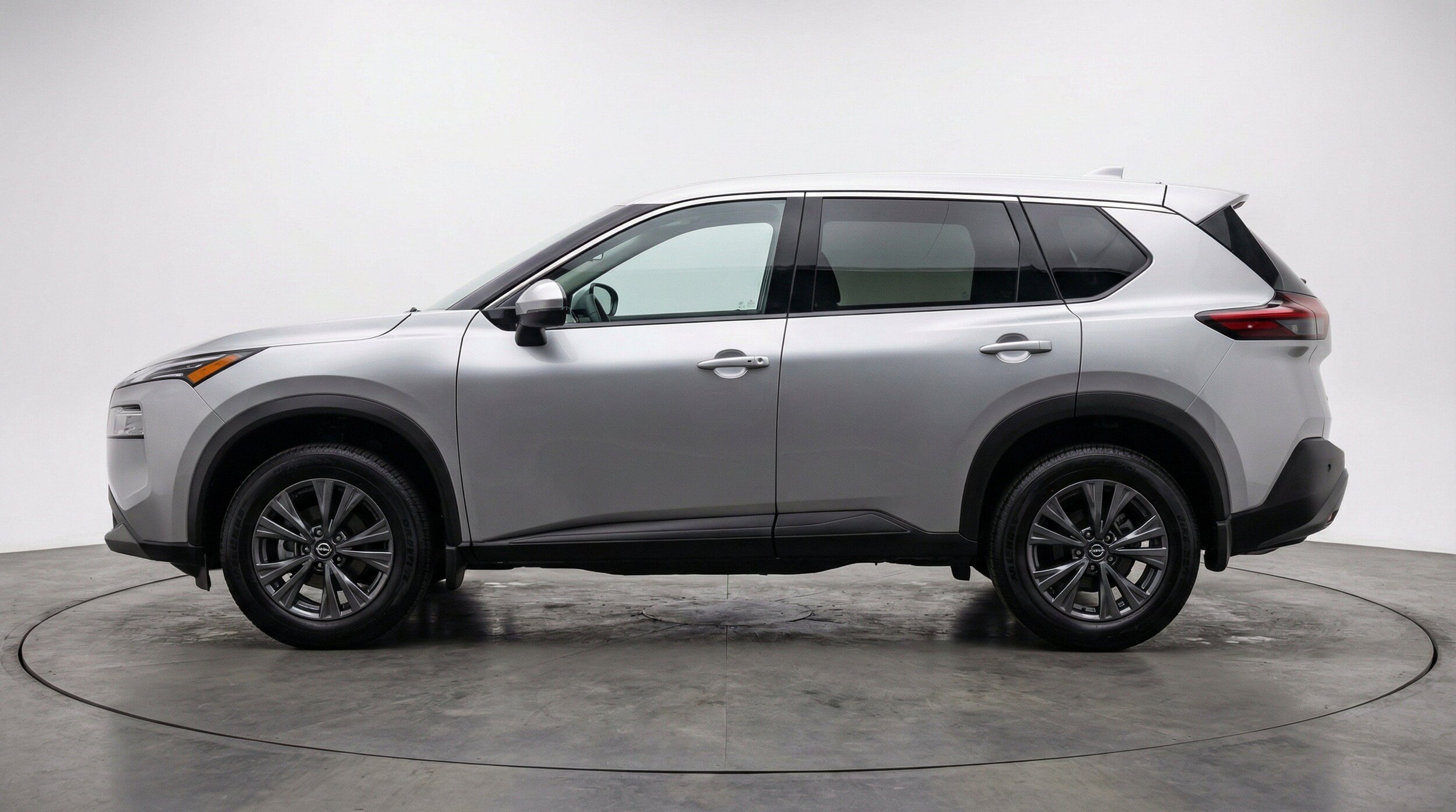 Thumbnail: 2025 Nissan Rogue - 5
