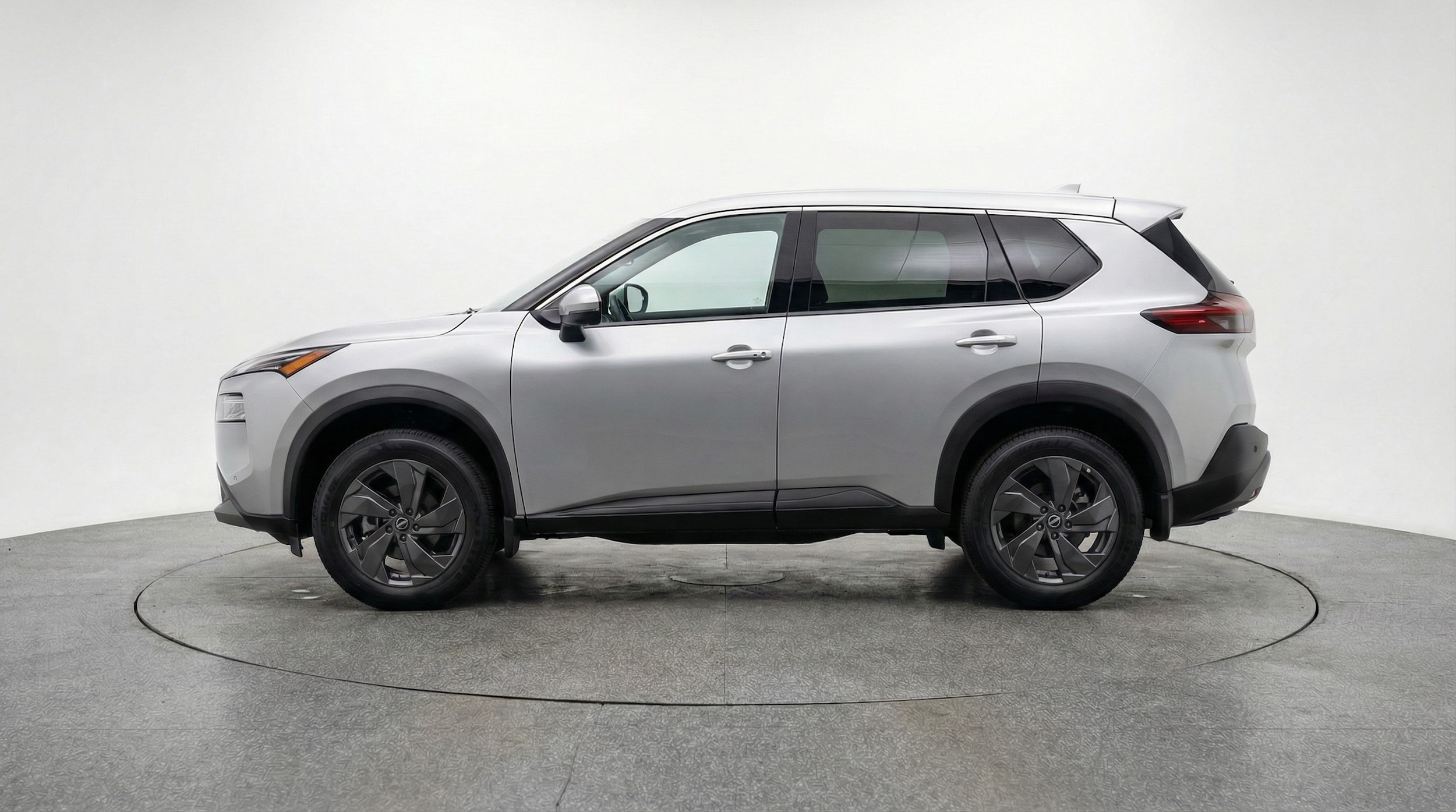 Thumbnail: 2025 Nissan Rogue - 4