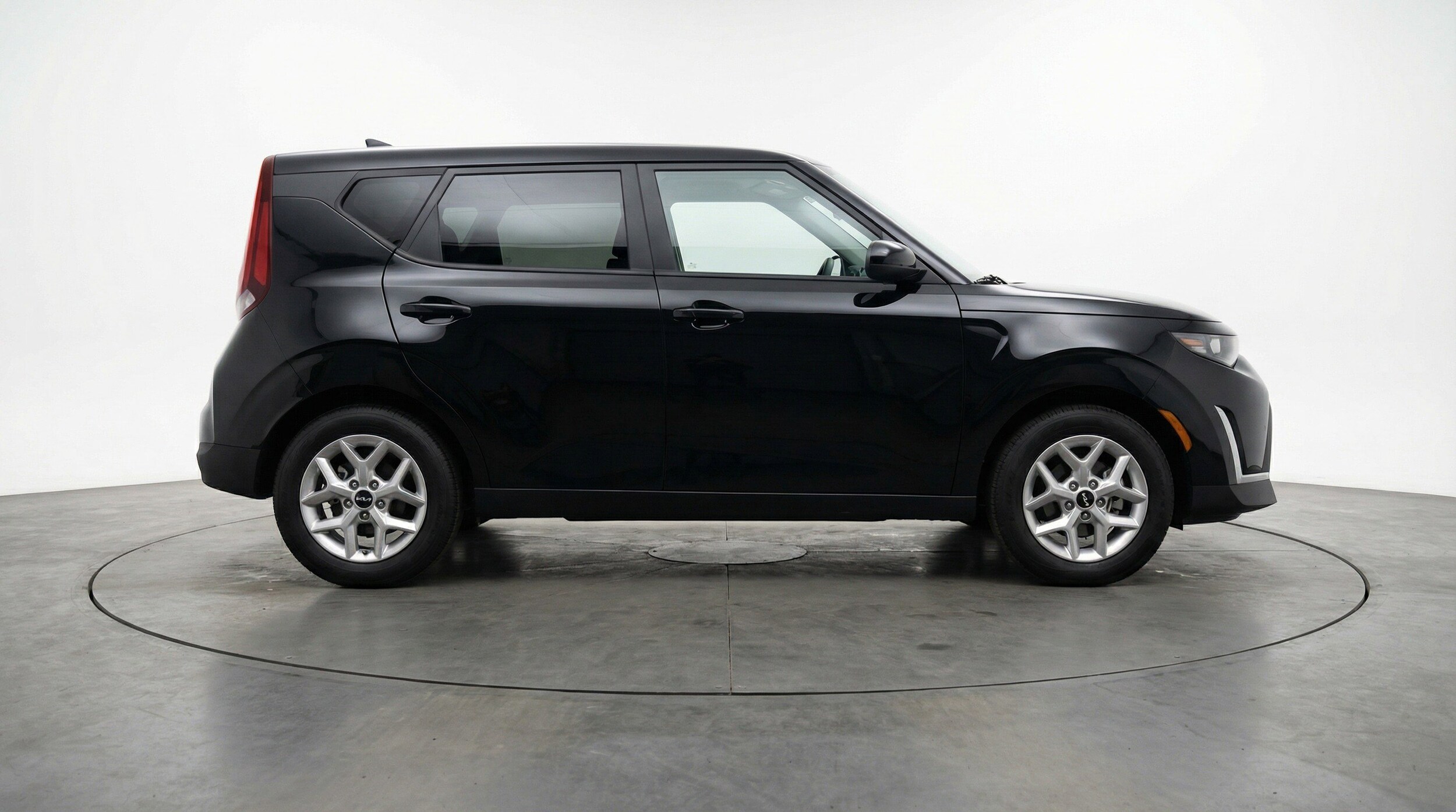 Thumbnail: 2025 Kia Soul - 11