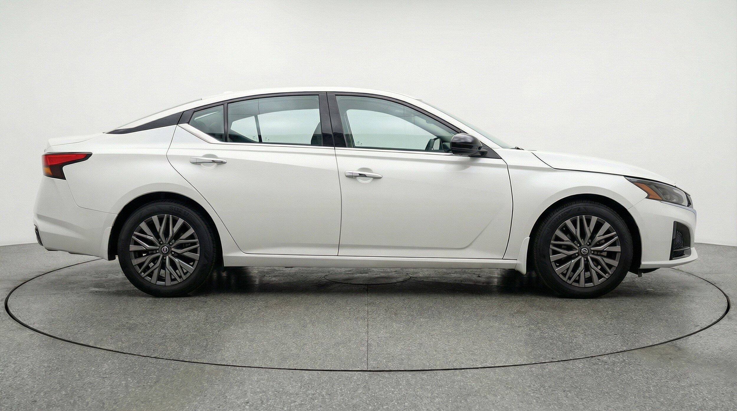 Thumbnail: 2025 Nissan Altima - 11