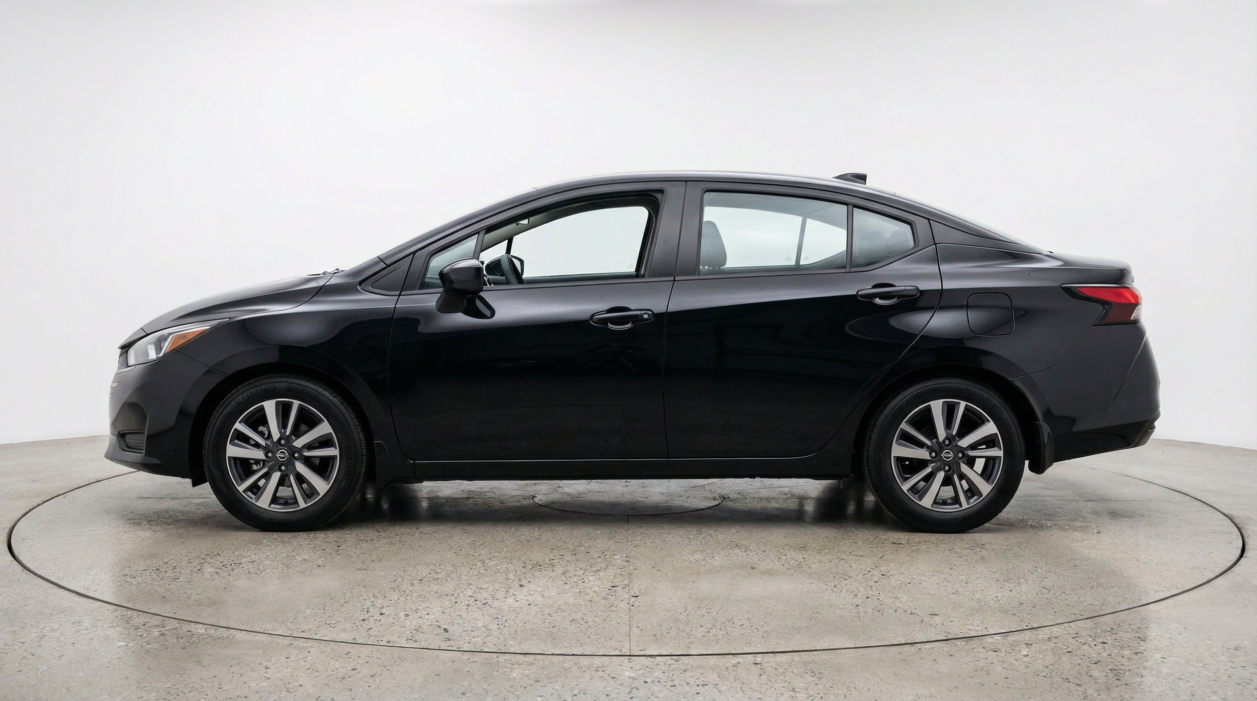 Thumbnail: 2025 Nissan Versa - 5