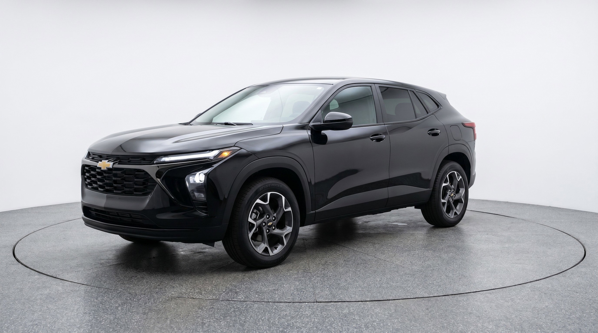 Thumbnail: 2025 Chevrolet Trax - 3