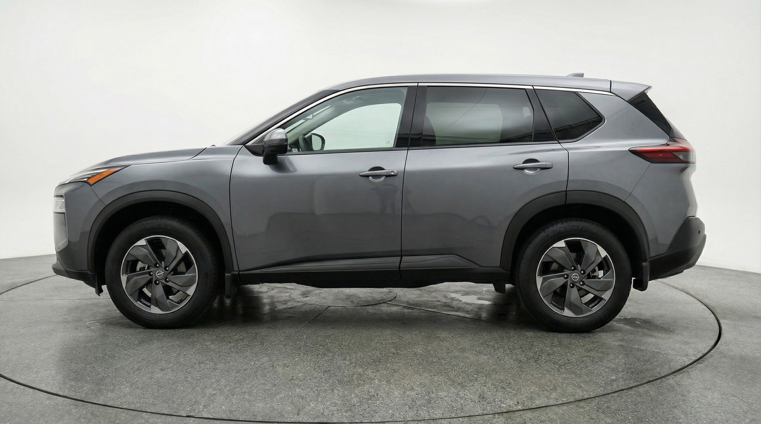 Thumbnail: 2025 Nissan Rogue - 5