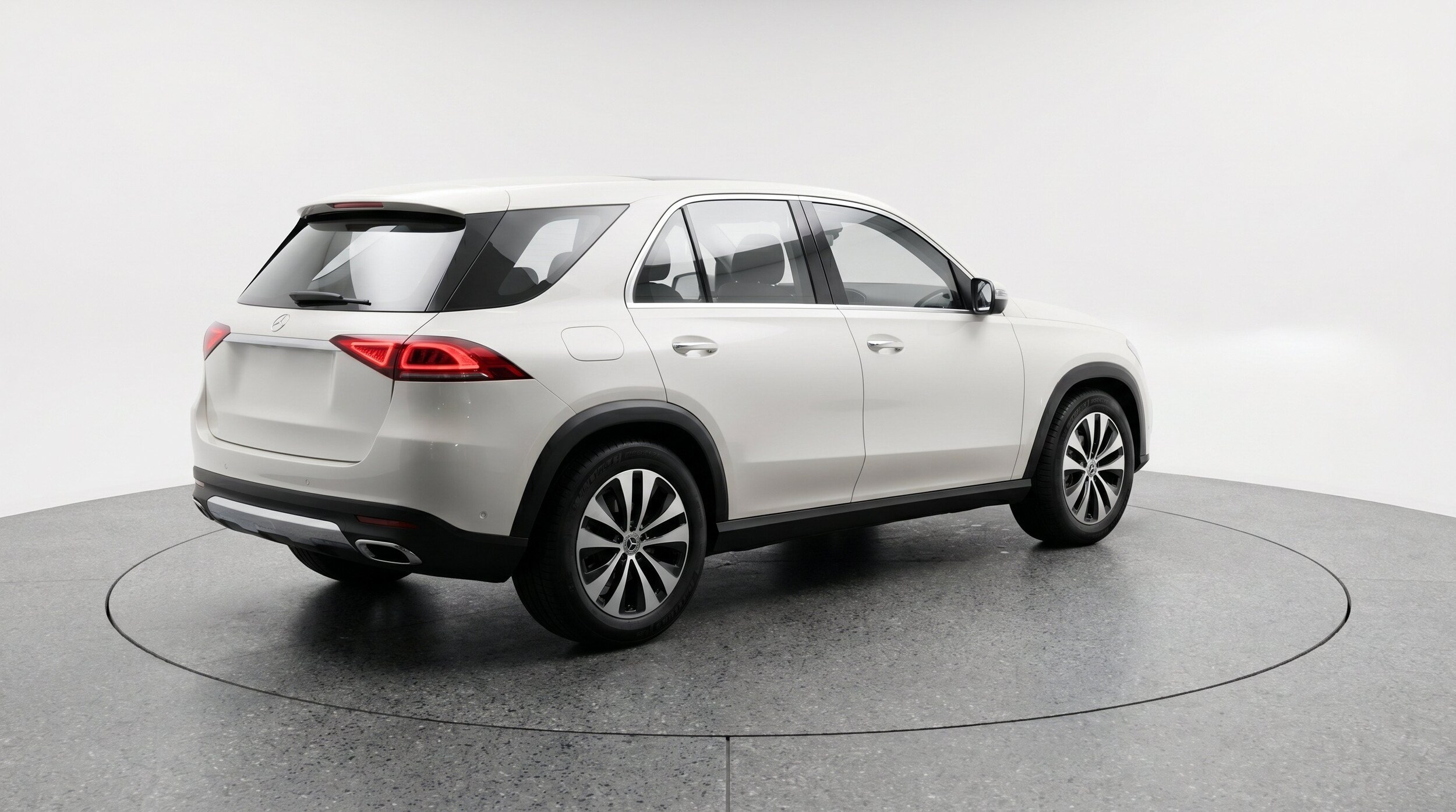 Thumbnail: 2026 Mercedes-Benz GLE - 9