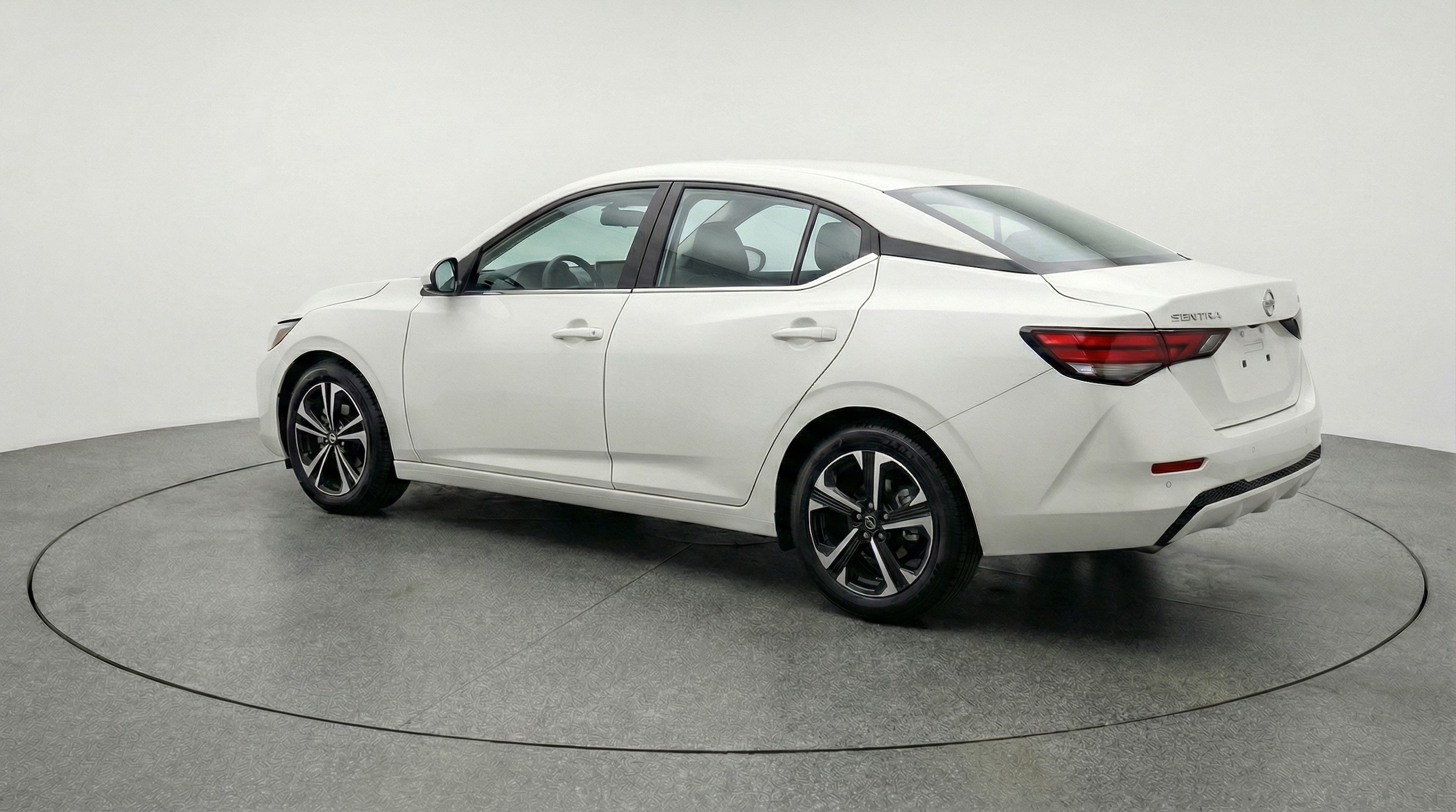 Thumbnail: 2025 Nissan Sentra - 5