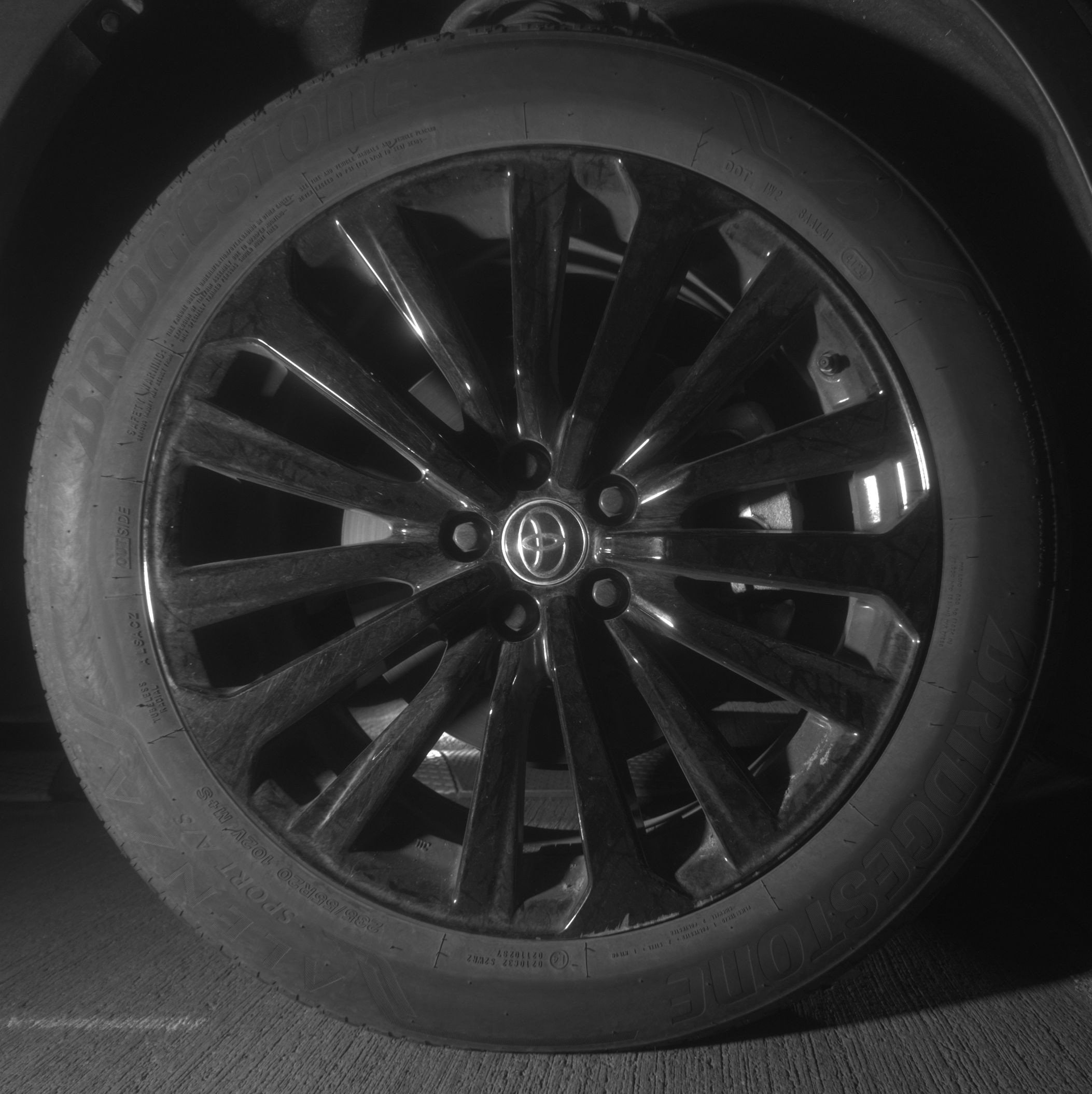 Thumbnail: 2025 Toyota Highlander - 13