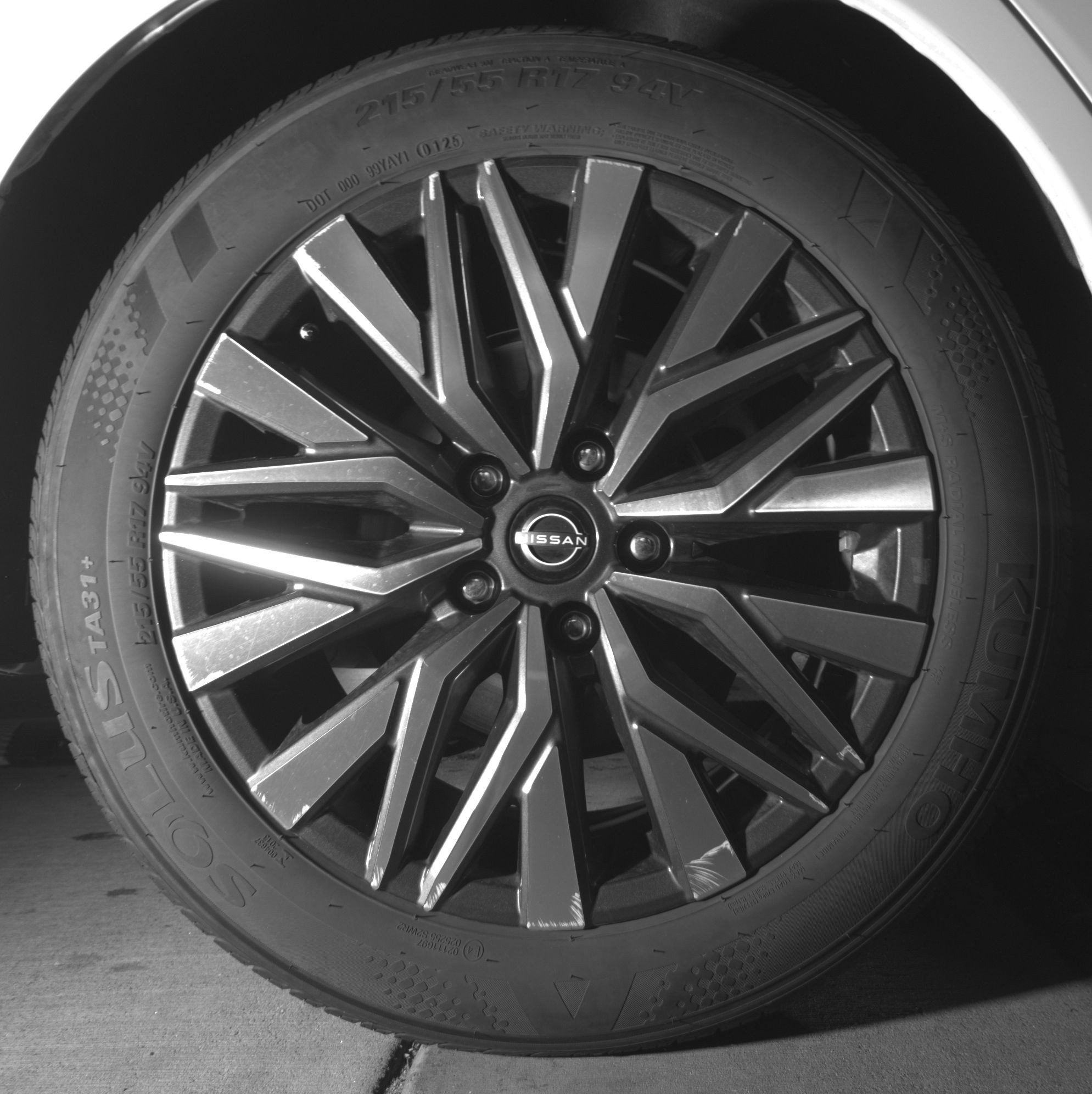 Thumbnail: 2025 Nissan Altima - 15