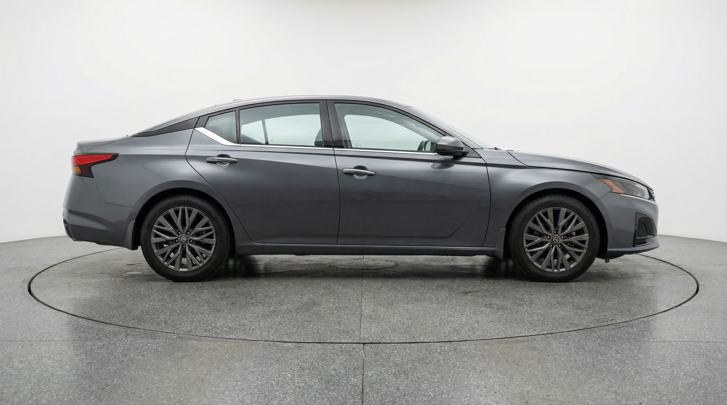 Thumbnail: 2025 Nissan Altima - 8