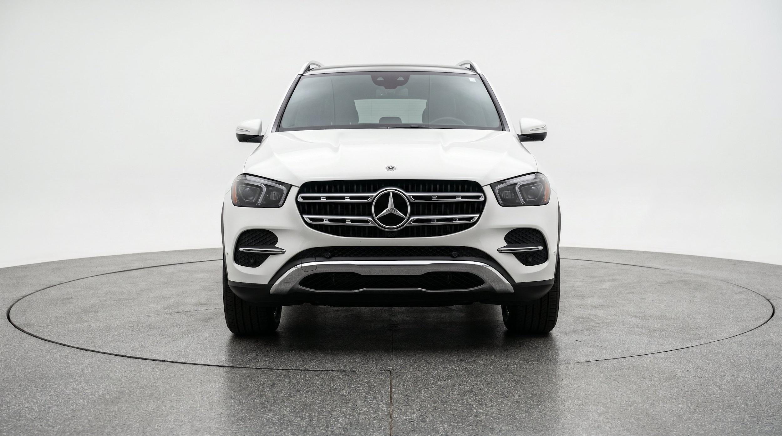 Thumbnail: 2026 Mercedes-Benz GLE - 2