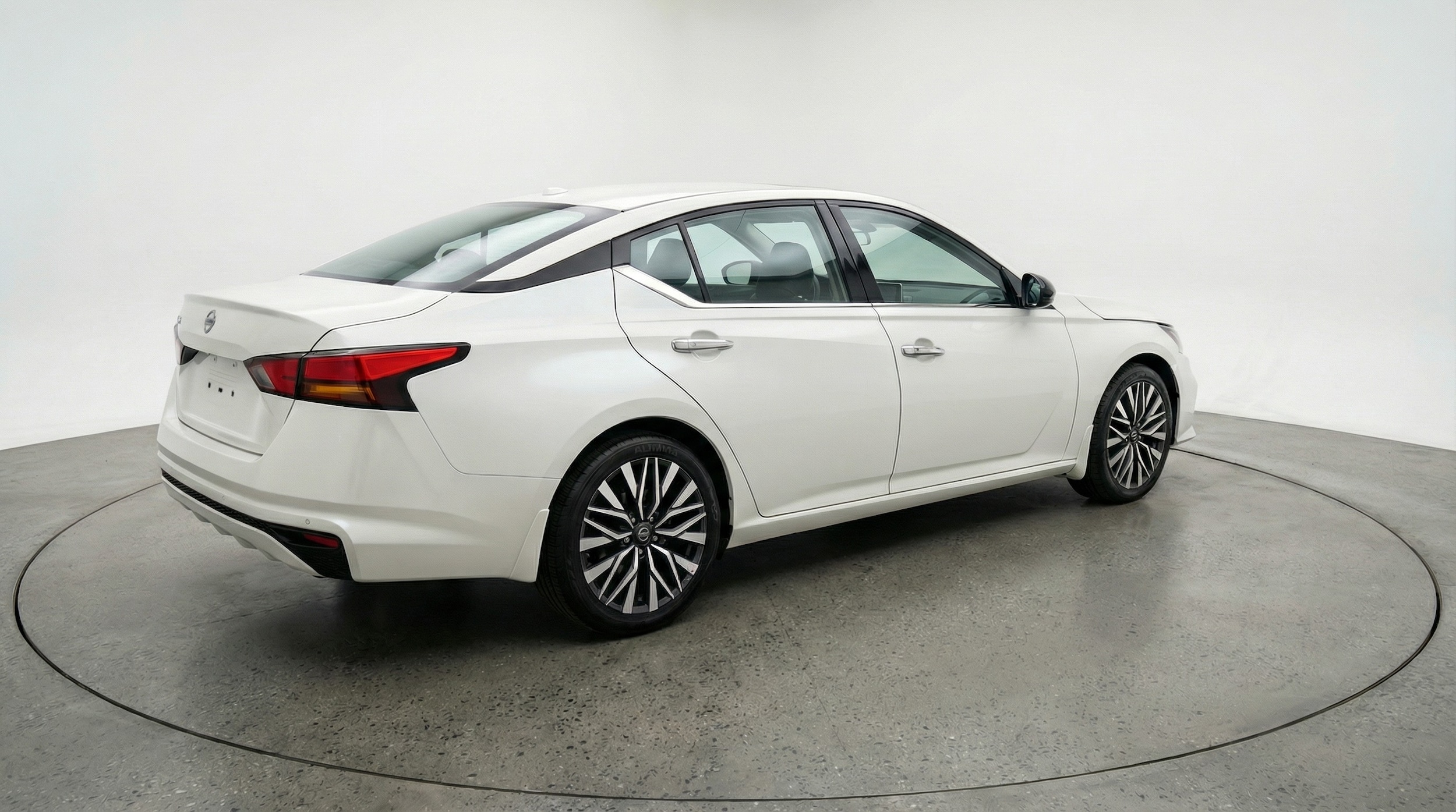 Thumbnail: 2025 Nissan Altima - 7