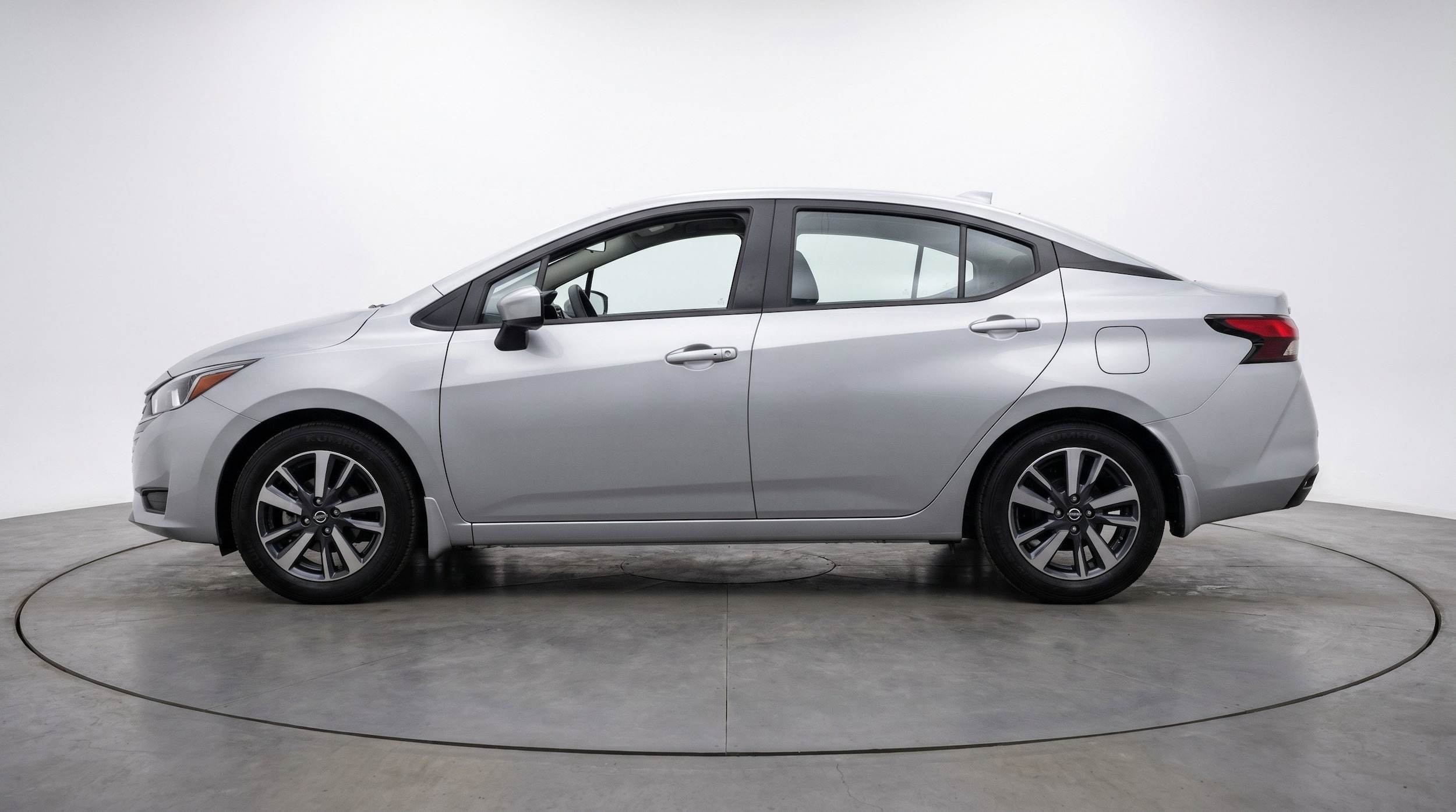 Thumbnail: 2025 Nissan Versa - 5
