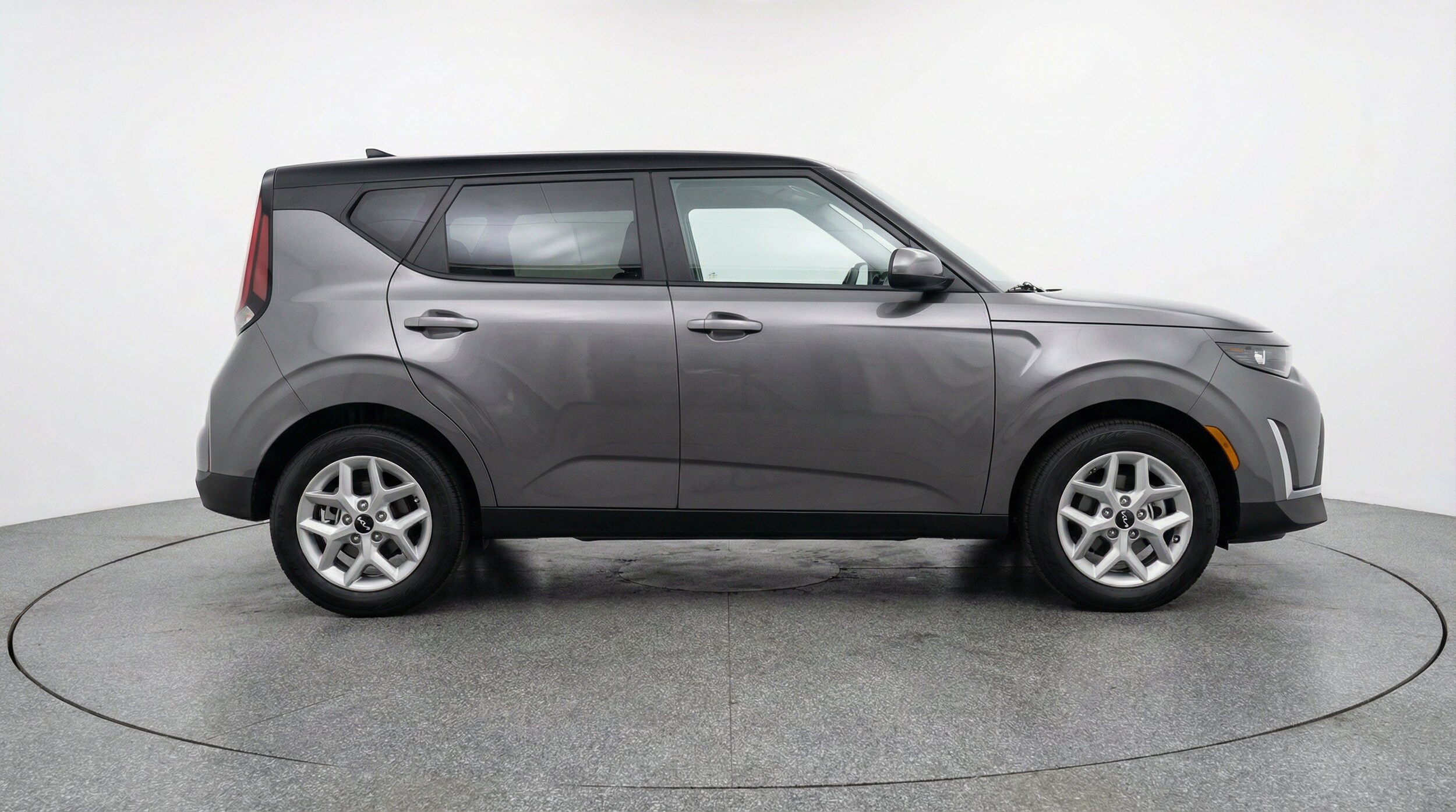 Thumbnail: 2025 Kia Soul - 10