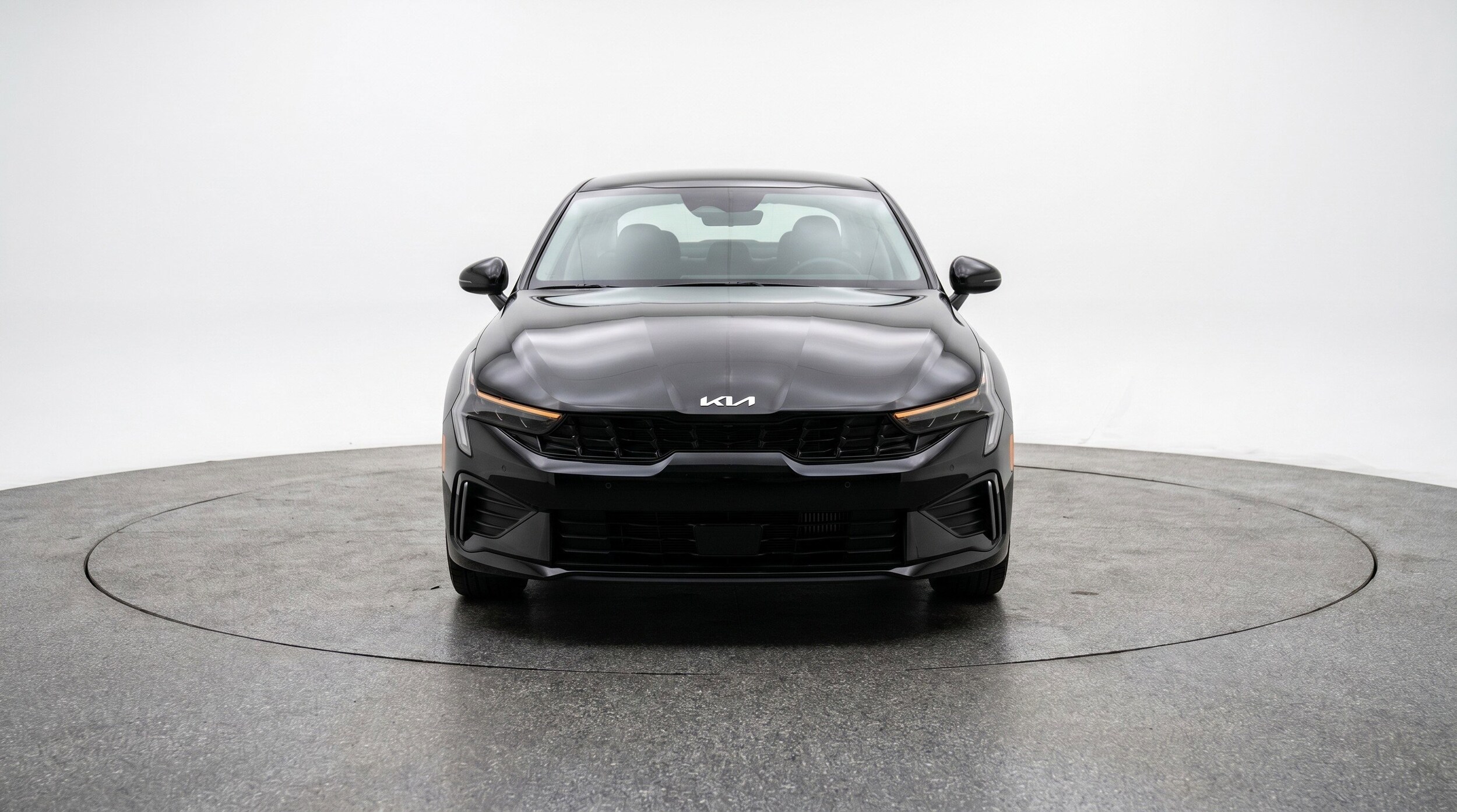 Thumbnail: 2025 Kia K5 - 2