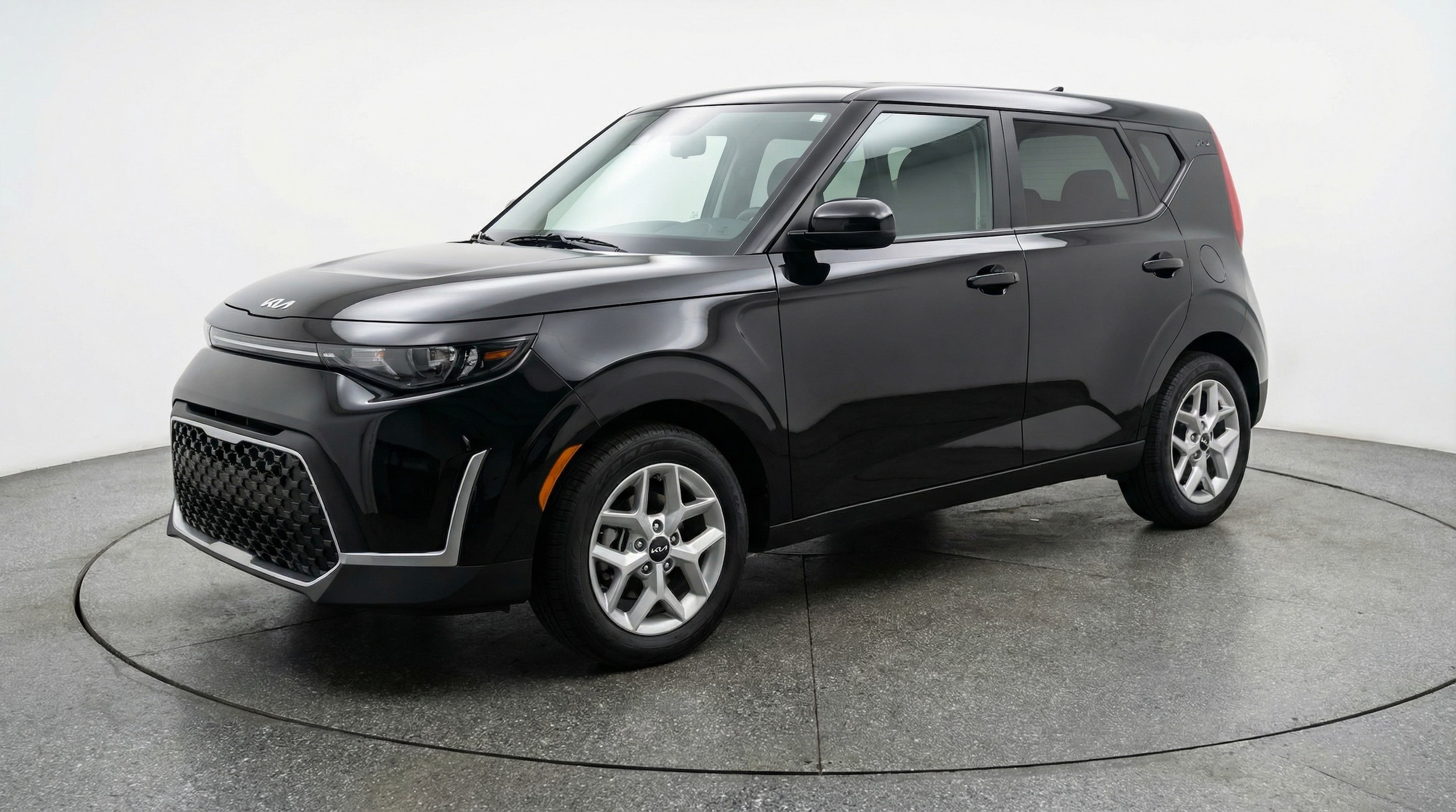 Thumbnail: 2025 Kia Soul - 3