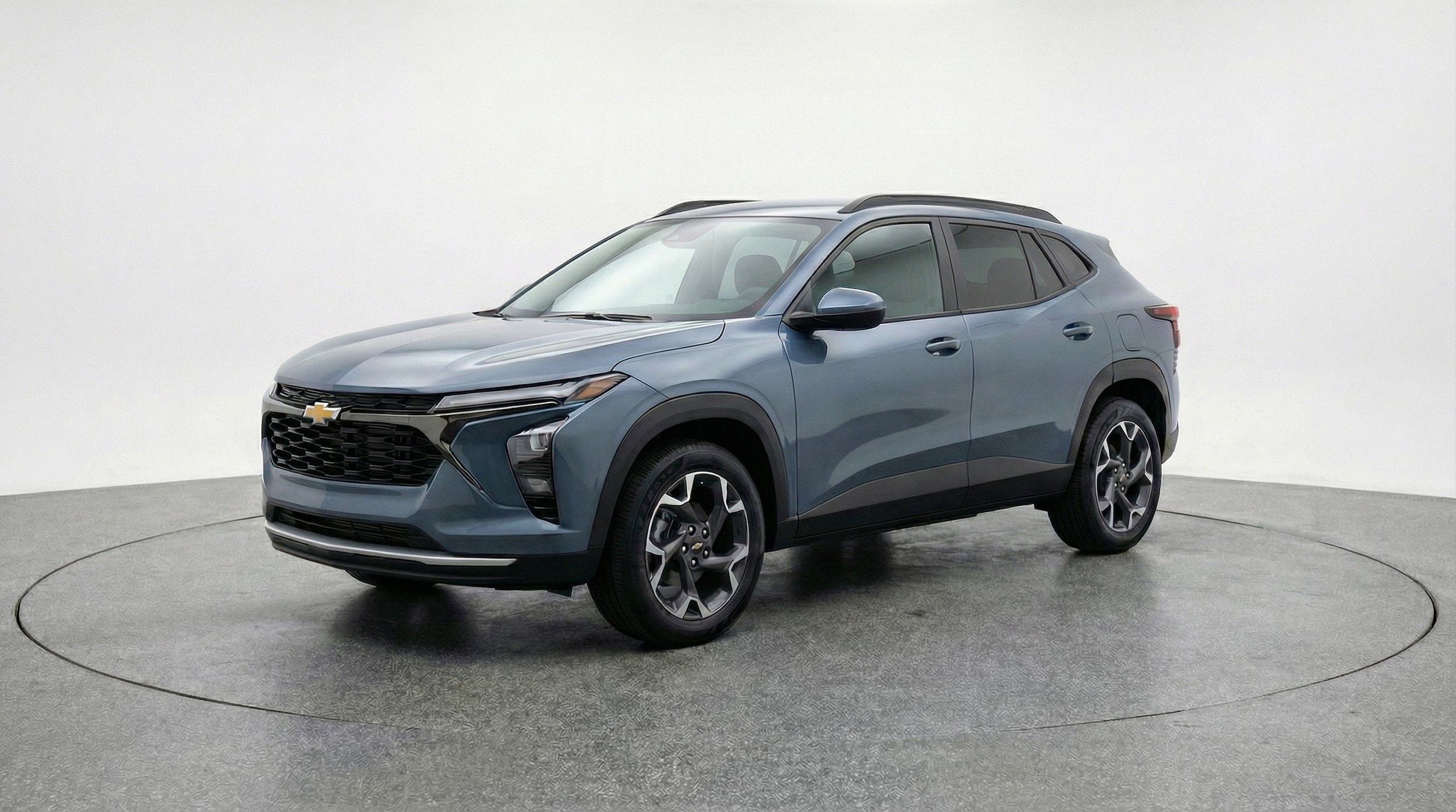 Thumbnail: 2025 Chevrolet Trax - 3