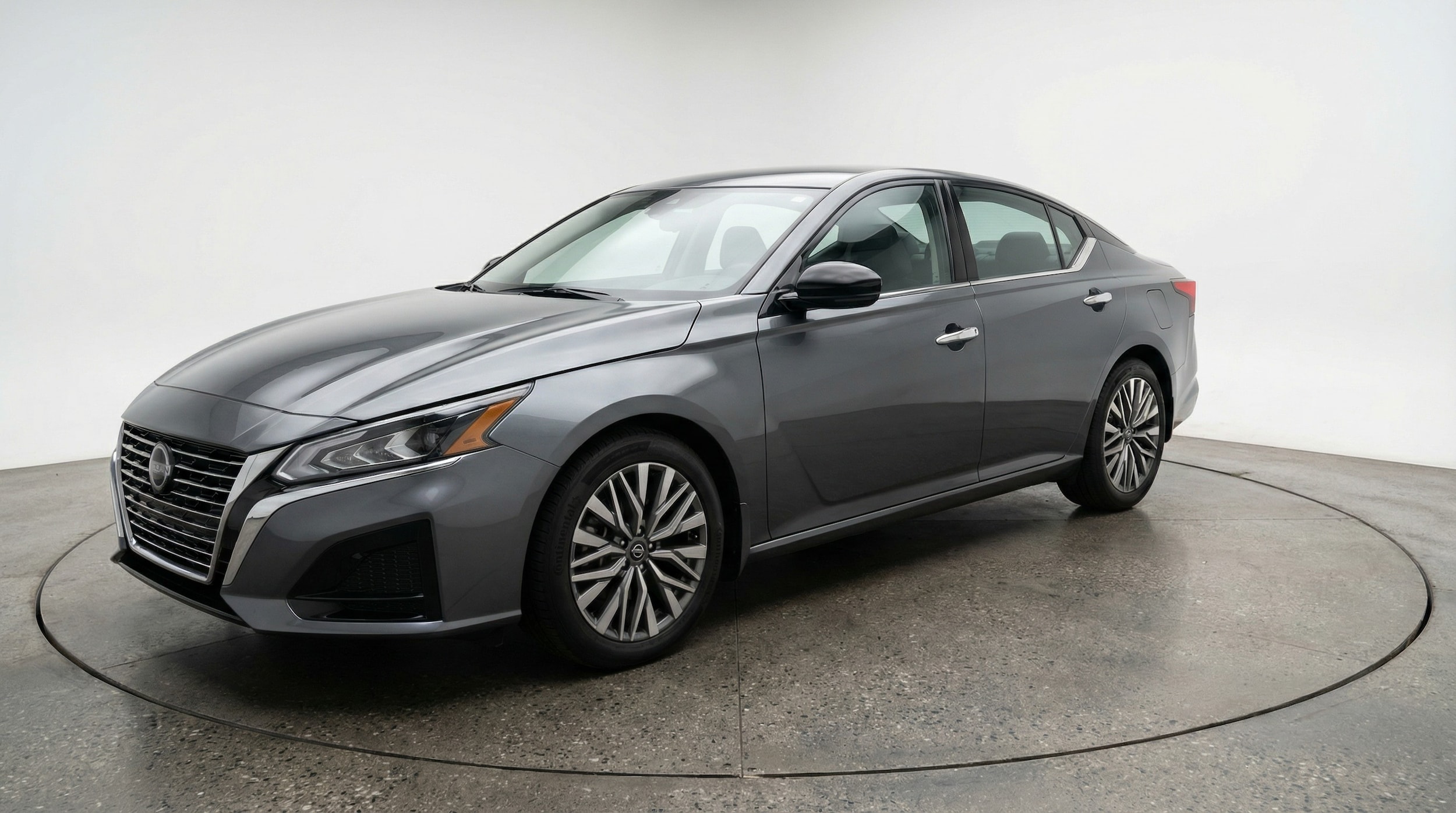 Thumbnail: 2025 Nissan Altima - 3