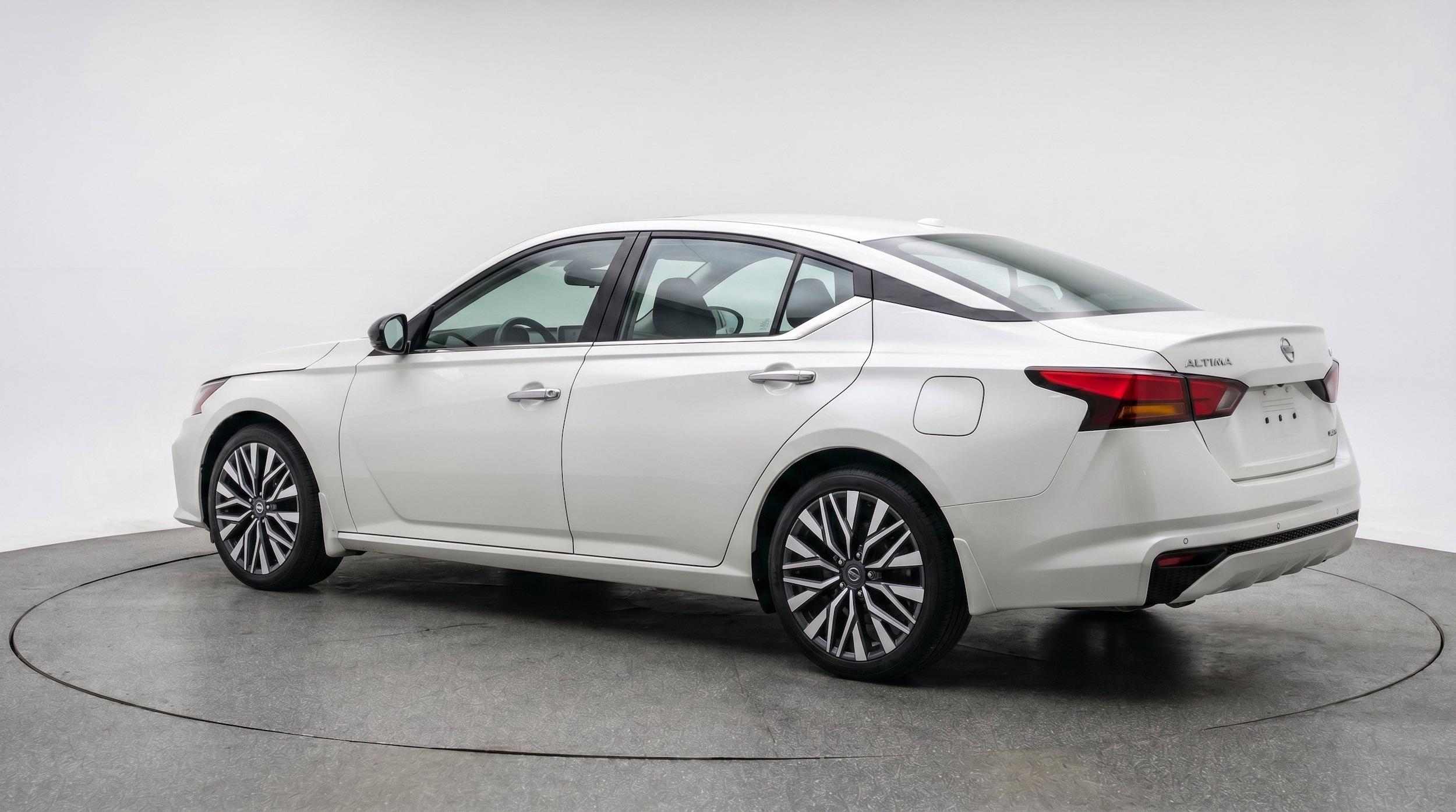 Thumbnail: 2025 Nissan Altima - 6