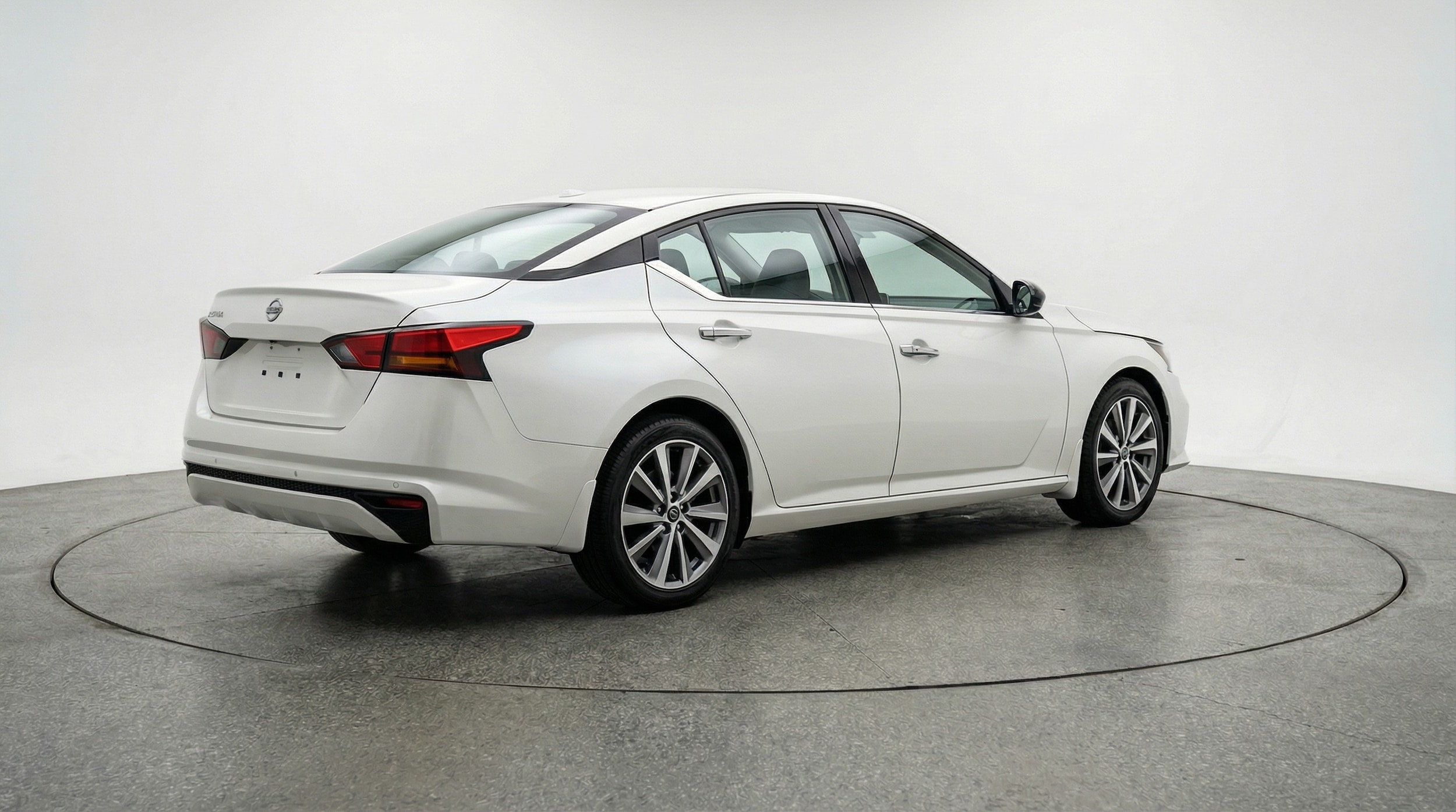 Thumbnail: 2025 Nissan Altima - 7